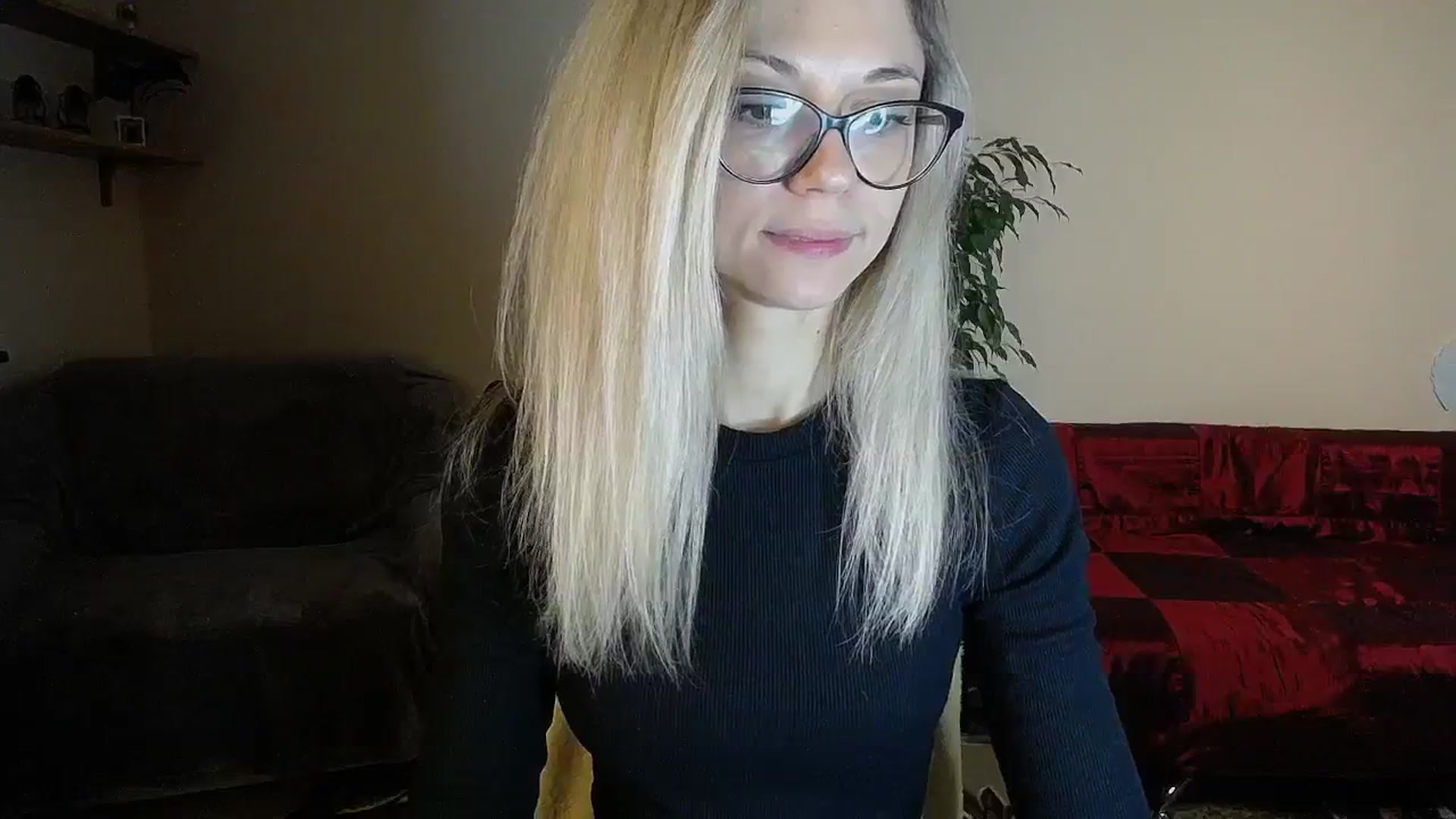 Gallery image thumbnail from Sunshine_alis's myfreecams stream on, 10/06/2024, 17:40 image 14 of 20