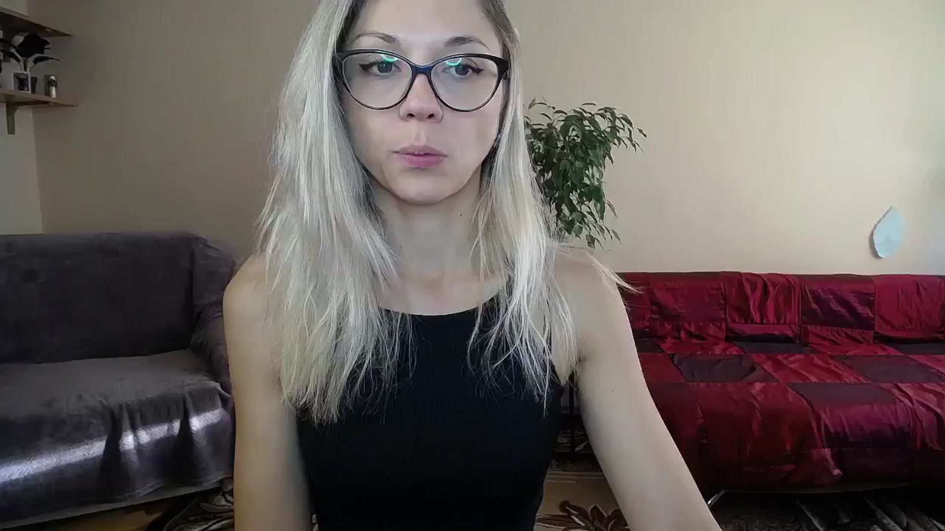 Gallery image thumbnail from Sunshine_alis's myfreecams stream on, 10/08/2024, 14:53 image 12 of 20