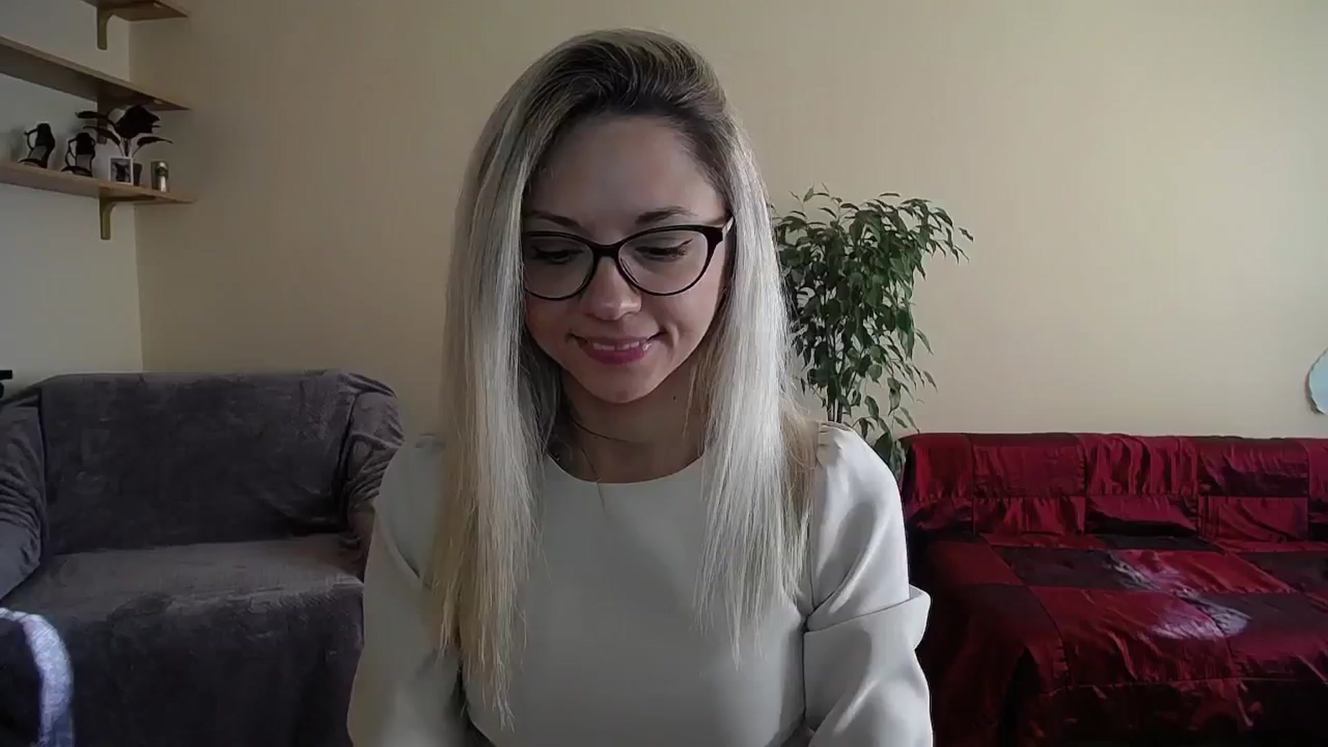 Gallery image thumbnail from Sunshine_alis's myfreecams stream on, 10/09/2024, 14:18 image 2 of 20