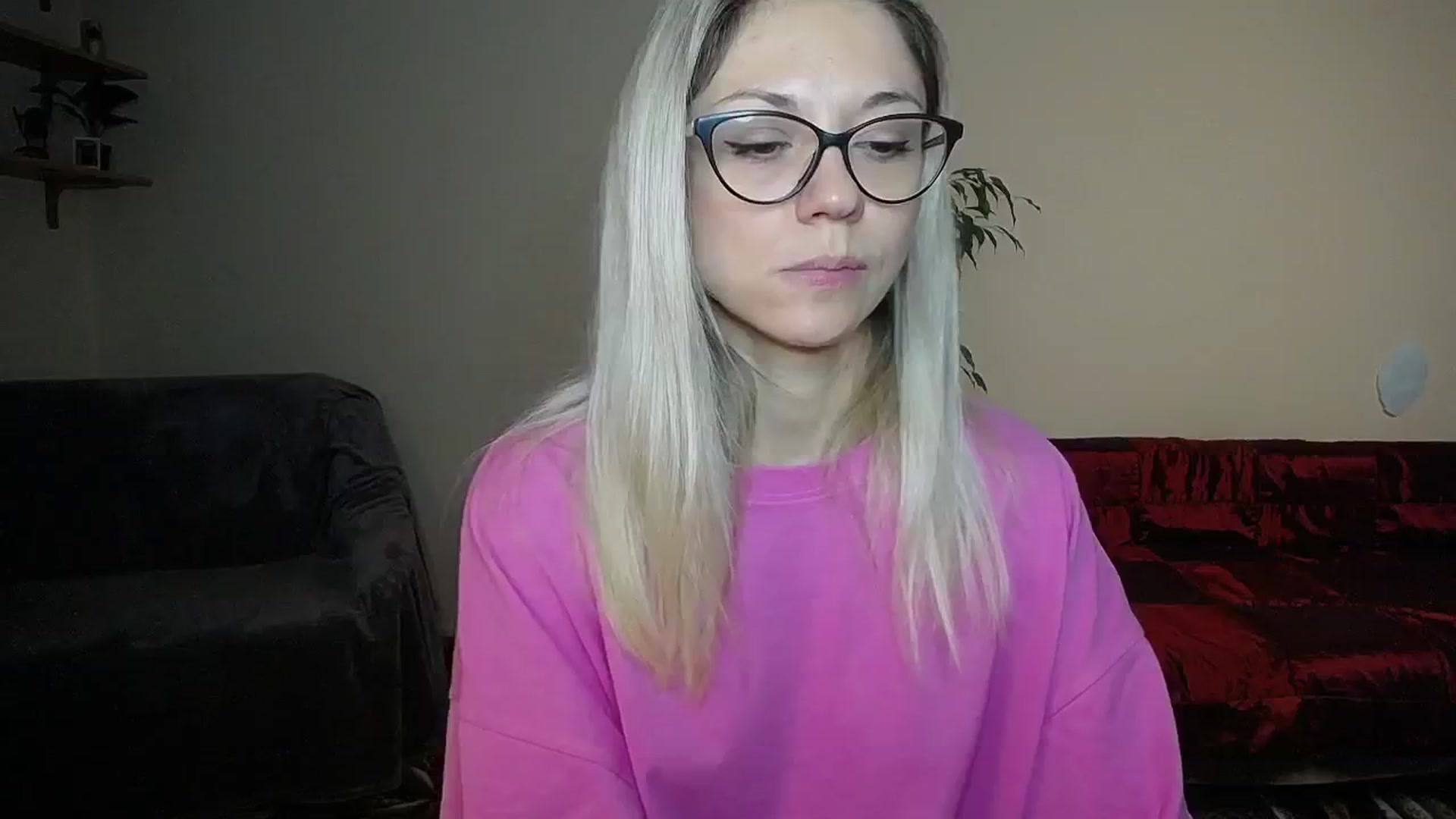 Gallery image thumbnail from Sunshine_alis's myfreecams stream on, 10/11/2024, 16:18 image 12 of 20