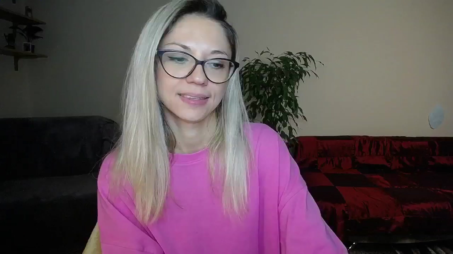 Gallery image thumbnail from Sunshine_alis's myfreecams stream on, 10/11/2024, 16:18 image 16 of 20