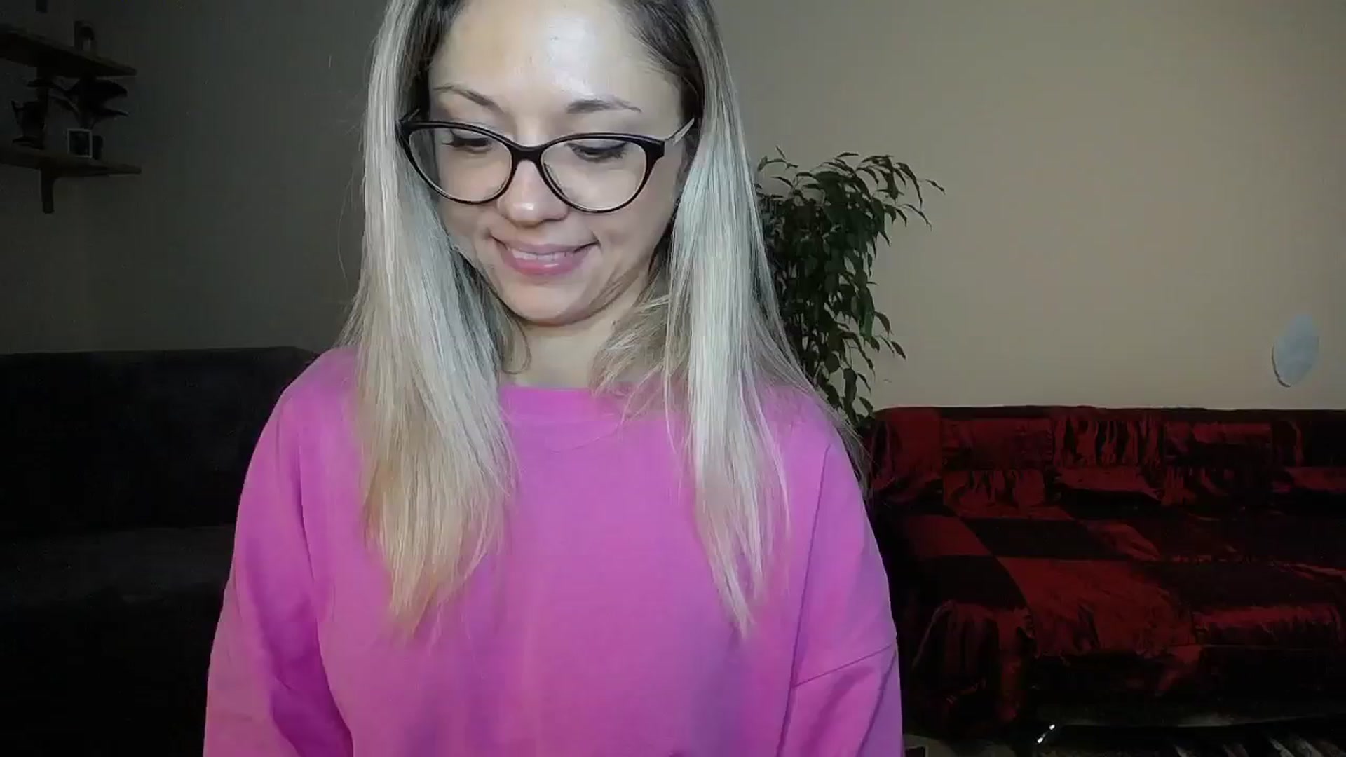 Gallery image thumbnail from Sunshine_alis's myfreecams stream on, 10/11/2024, 16:18 image 9 of 20