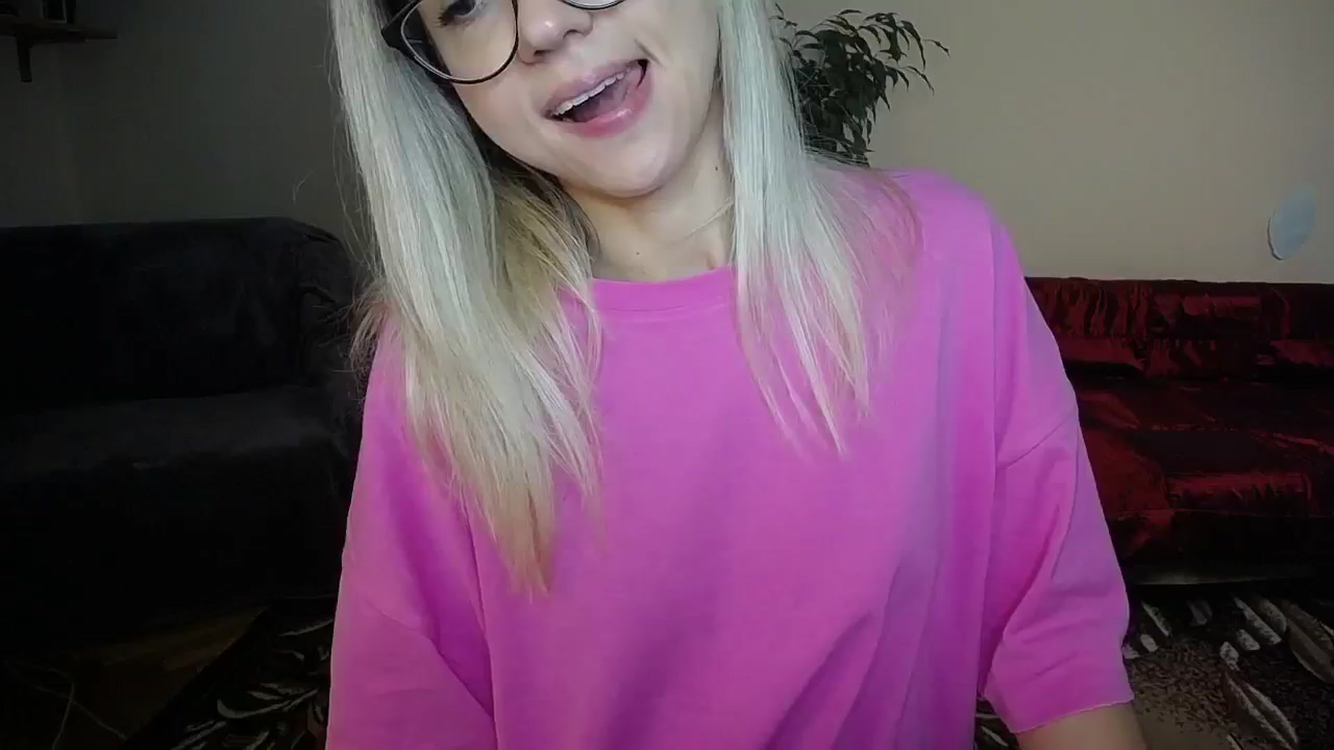 Gallery image thumbnail from Sunshine_alis's myfreecams stream on, 10/11/2024, 16:18 image 2 of 20