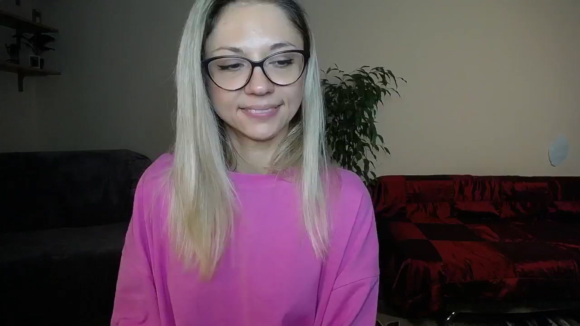 Gallery image thumbnail from Sunshine_alis's myfreecams stream on, 10/11/2024, 16:18 image 8 of 20