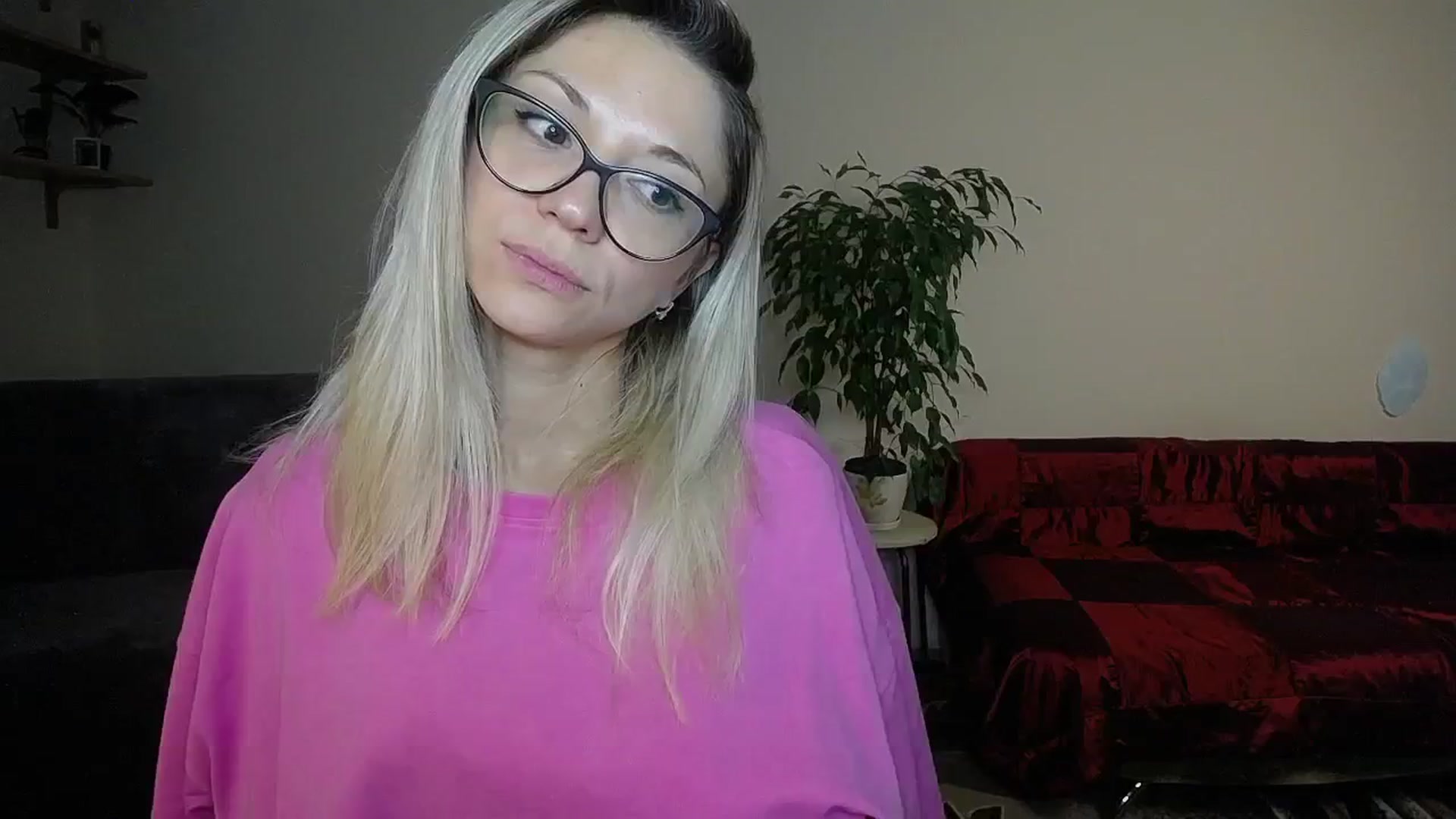 Gallery image thumbnail from Sunshine_alis's myfreecams stream on, 10/11/2024, 16:18 image 17 of 20