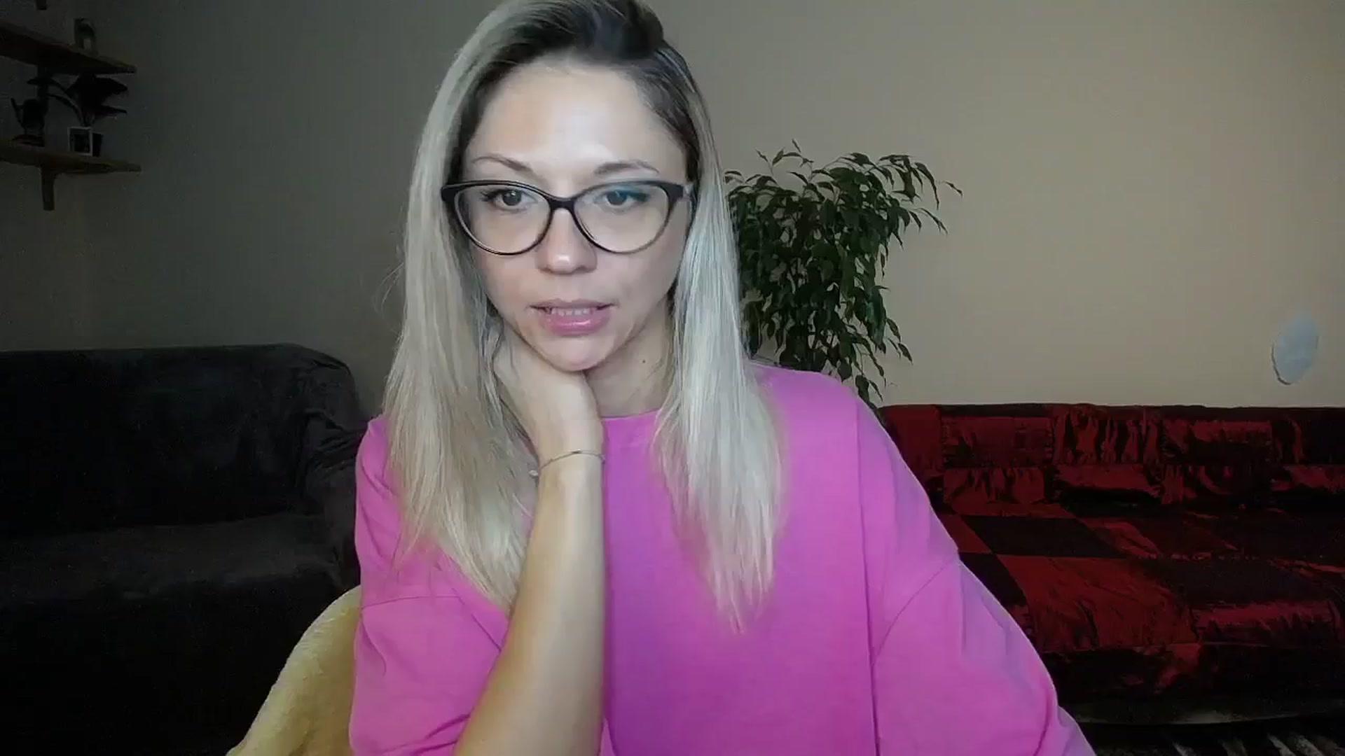Gallery image thumbnail from Sunshine_alis's myfreecams stream on, 10/11/2024, 16:18 image 20 of 20