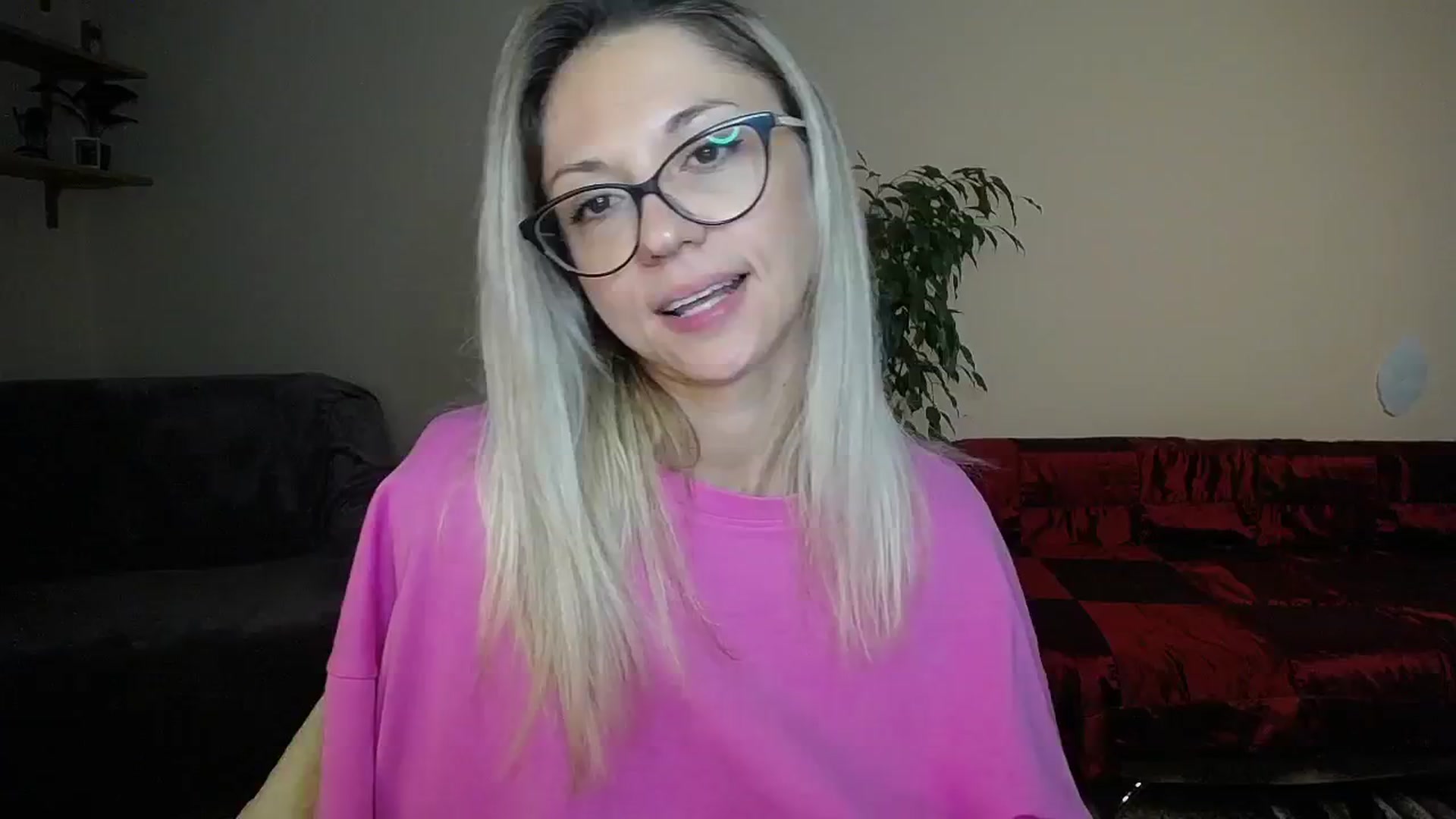 Gallery image thumbnail from Sunshine_alis's myfreecams stream on, 10/11/2024, 16:18 image 18 of 20