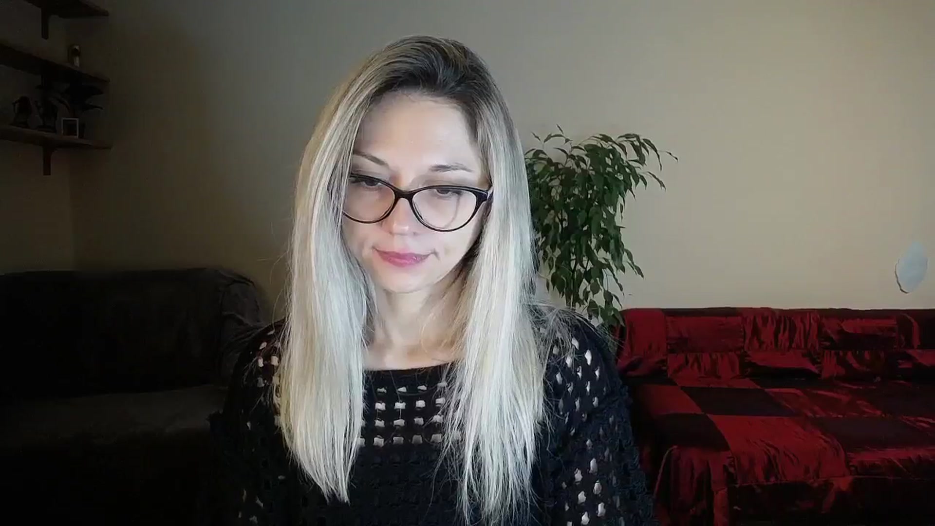 Gallery image thumbnail from Sunshine_alis's myfreecams stream on, 10/13/2024, 18:26 image 5 of 20