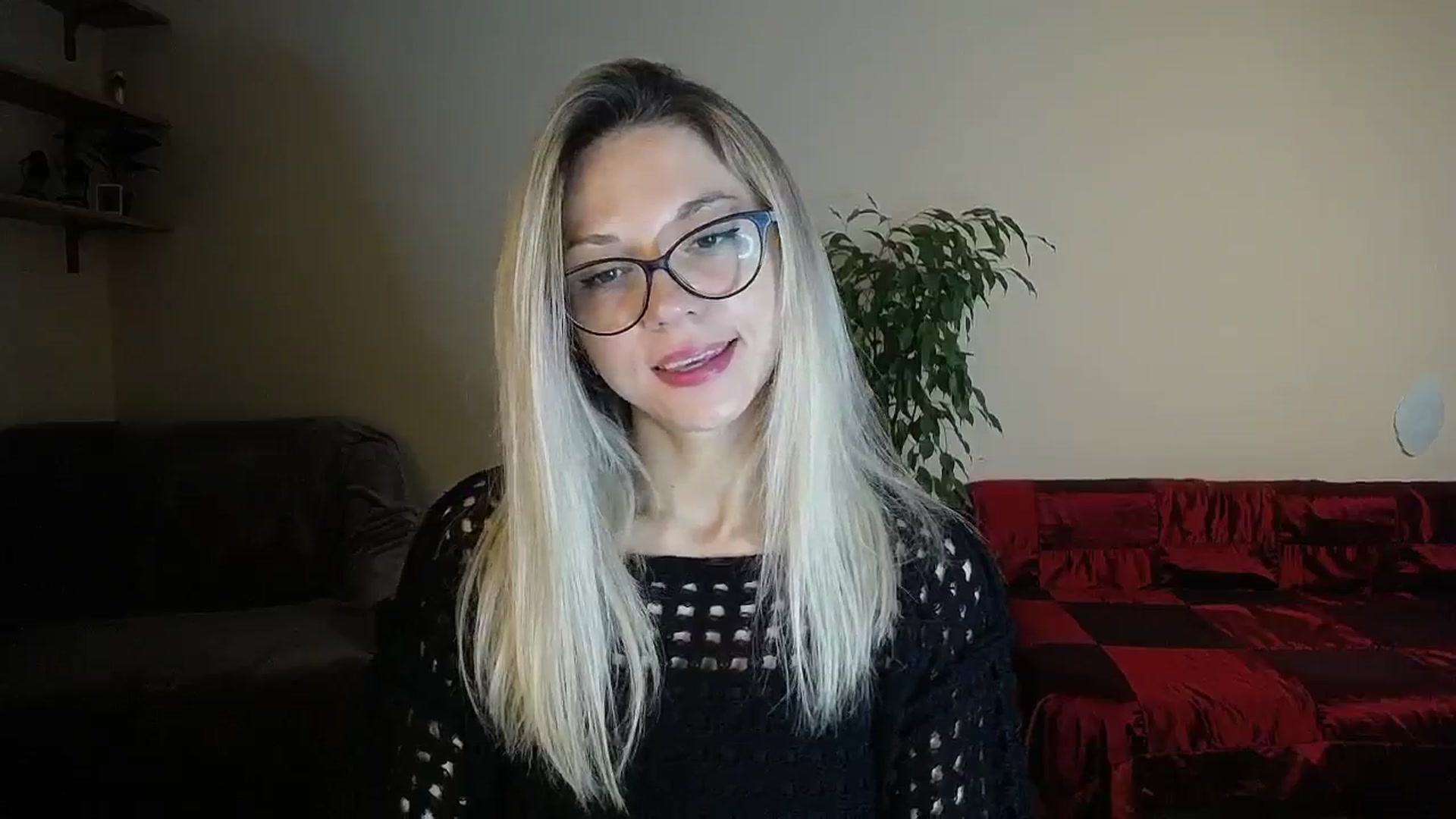 Gallery image thumbnail from Sunshine_alis's myfreecams stream on, 10/13/2024, 18:26 image 6 of 20
