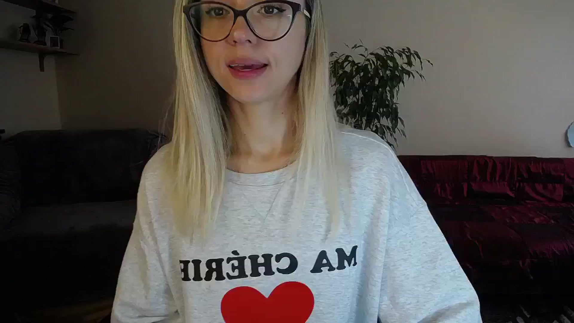 Gallery image thumbnail from Sunshine_alis's myfreecams stream on, 10/15/2024, 13:31 image 11 of 20