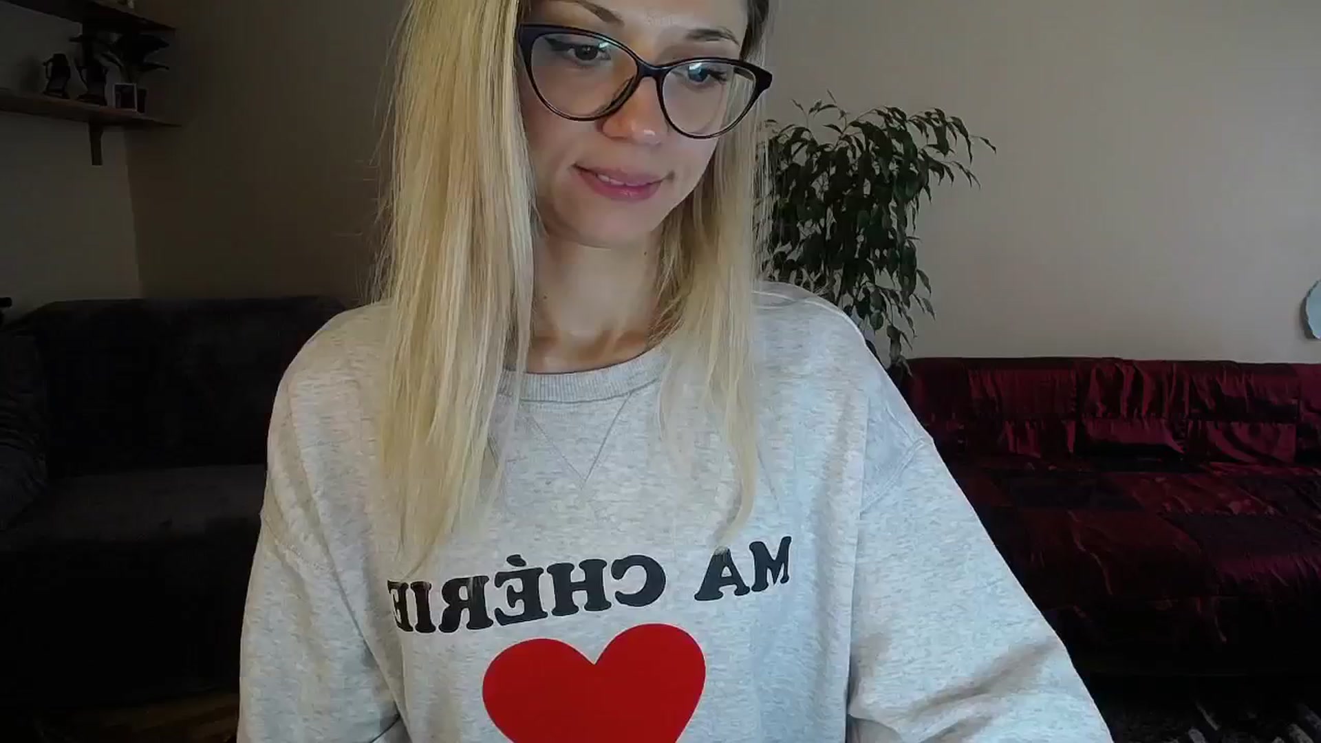 Gallery image thumbnail from Sunshine_alis's myfreecams stream on, 10/15/2024, 13:31 image 8 of 20