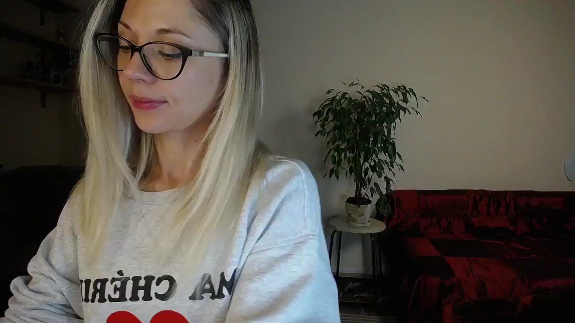 Gallery image thumbnail from Sunshine_alis's myfreecams stream on, 10/15/2024, 16:01 image 14 of 20