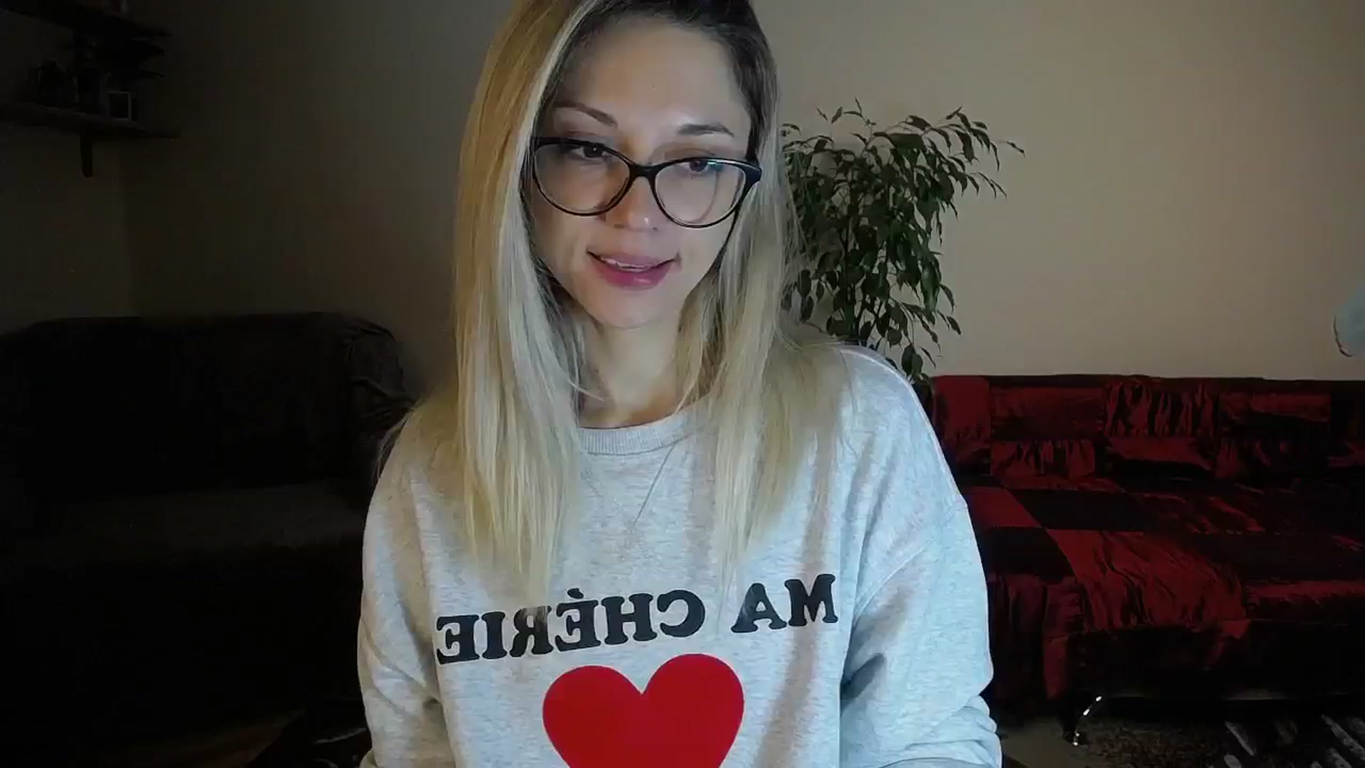 Gallery image thumbnail from Sunshine_alis's myfreecams stream on, 10/20/2024, 16:11 image 7 of 20