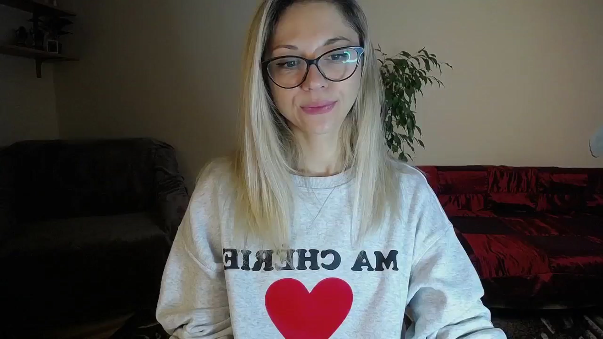 Gallery image thumbnail from Sunshine_alis's myfreecams stream on, 10/20/2024, 16:11 image 1 of 20