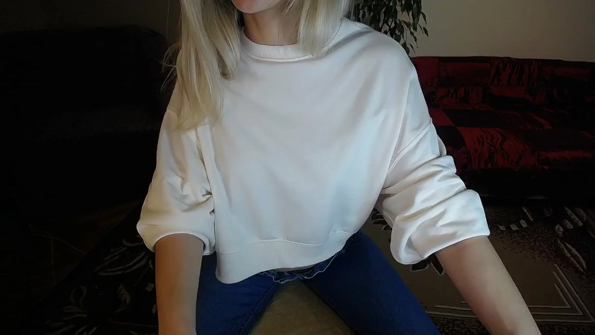 Gallery image thumbnail from Sunshine_alis's myfreecams stream on, 10/22/2024, 16:27 image 13 of 20