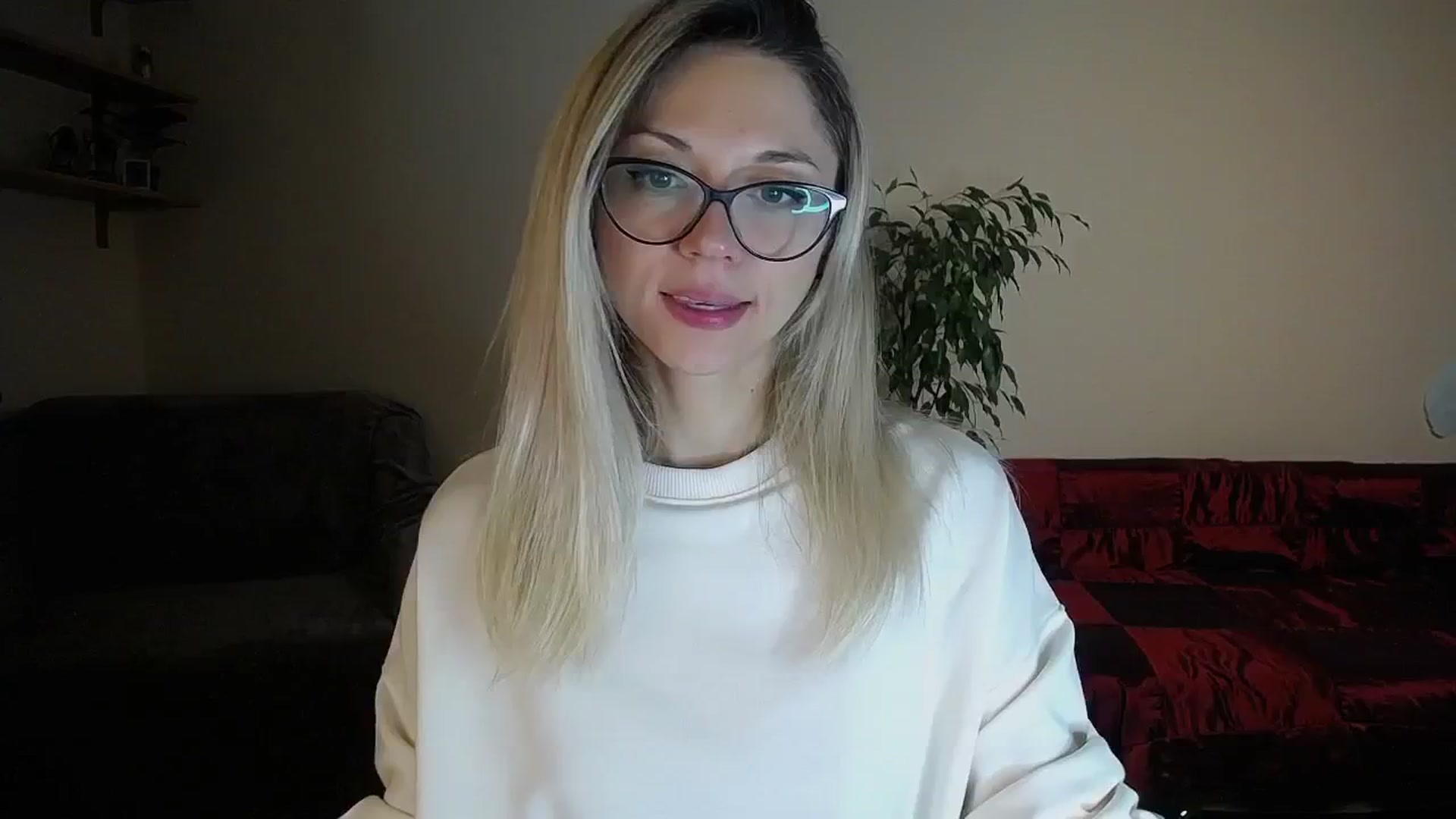 Gallery image thumbnail from Sunshine_alis's myfreecams stream on, 10/22/2024, 16:27 image 2 of 20
