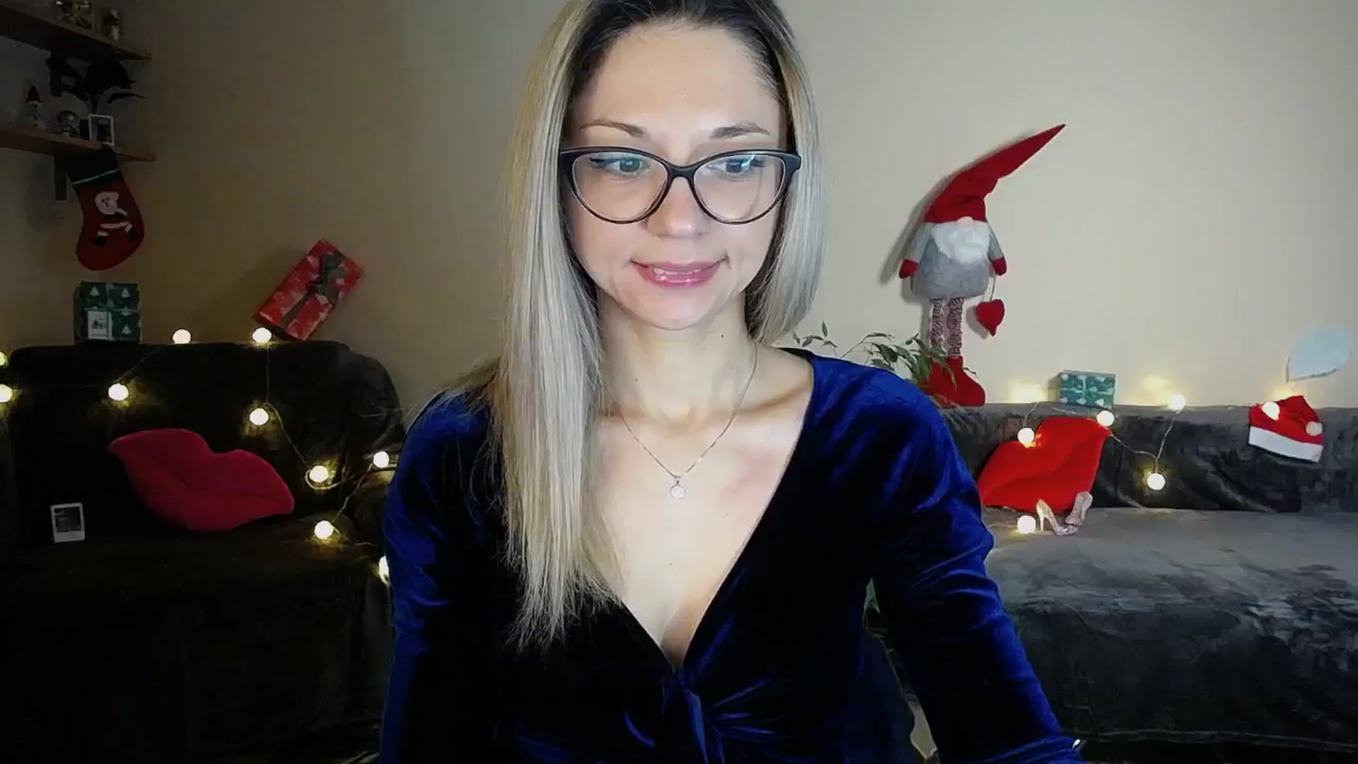 Gallery image thumbnail from Sunshine_alis's myfreecams stream on, 12/25/2024, 14:21 image 1 of 20