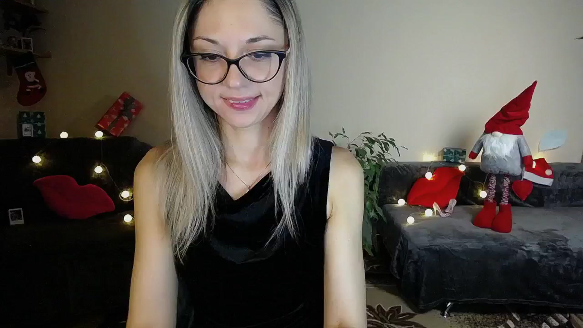 Gallery image thumbnail from Sunshine_alis's myfreecams stream on, 12/26/2024, 15:07 image 13 of 20