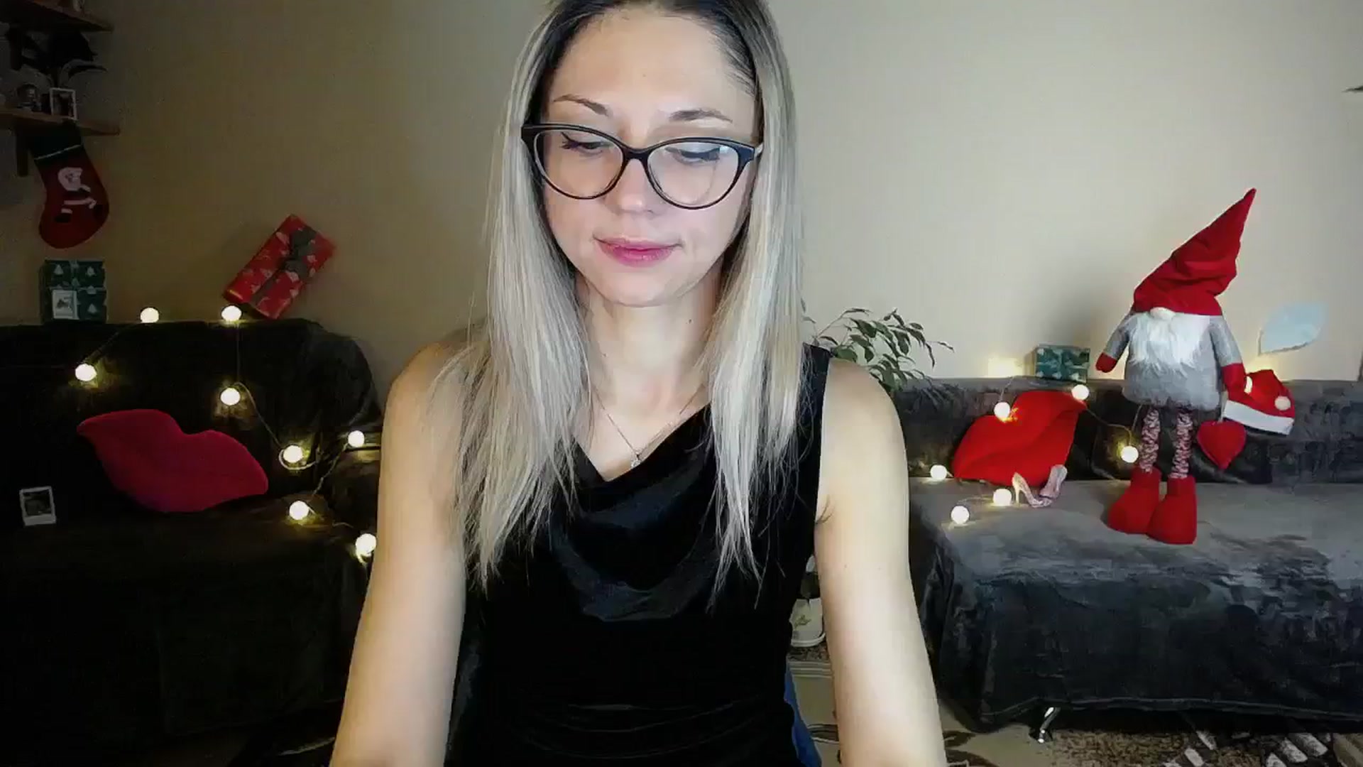Gallery image thumbnail from Sunshine_alis's myfreecams stream on, 12/26/2024, 15:07 image 15 of 20