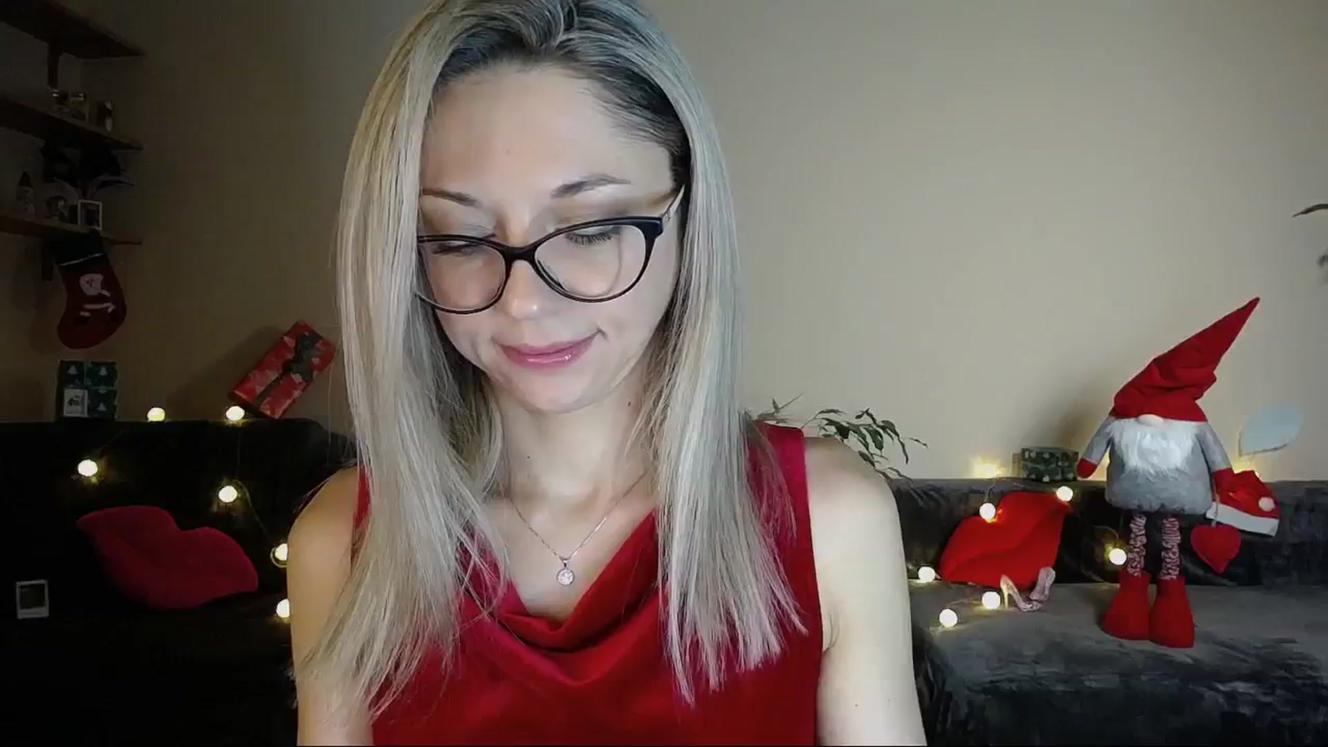 Gallery image thumbnail from Sunshine_alis's myfreecams stream on, 12/30/2024, 16:40 image 14 of 20