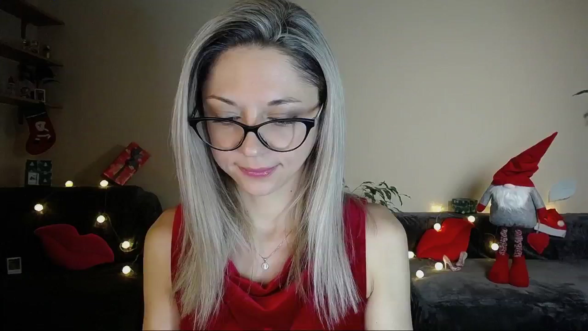 Gallery image thumbnail from Sunshine_alis's myfreecams stream on, 12/30/2024, 16:40 image 16 of 20