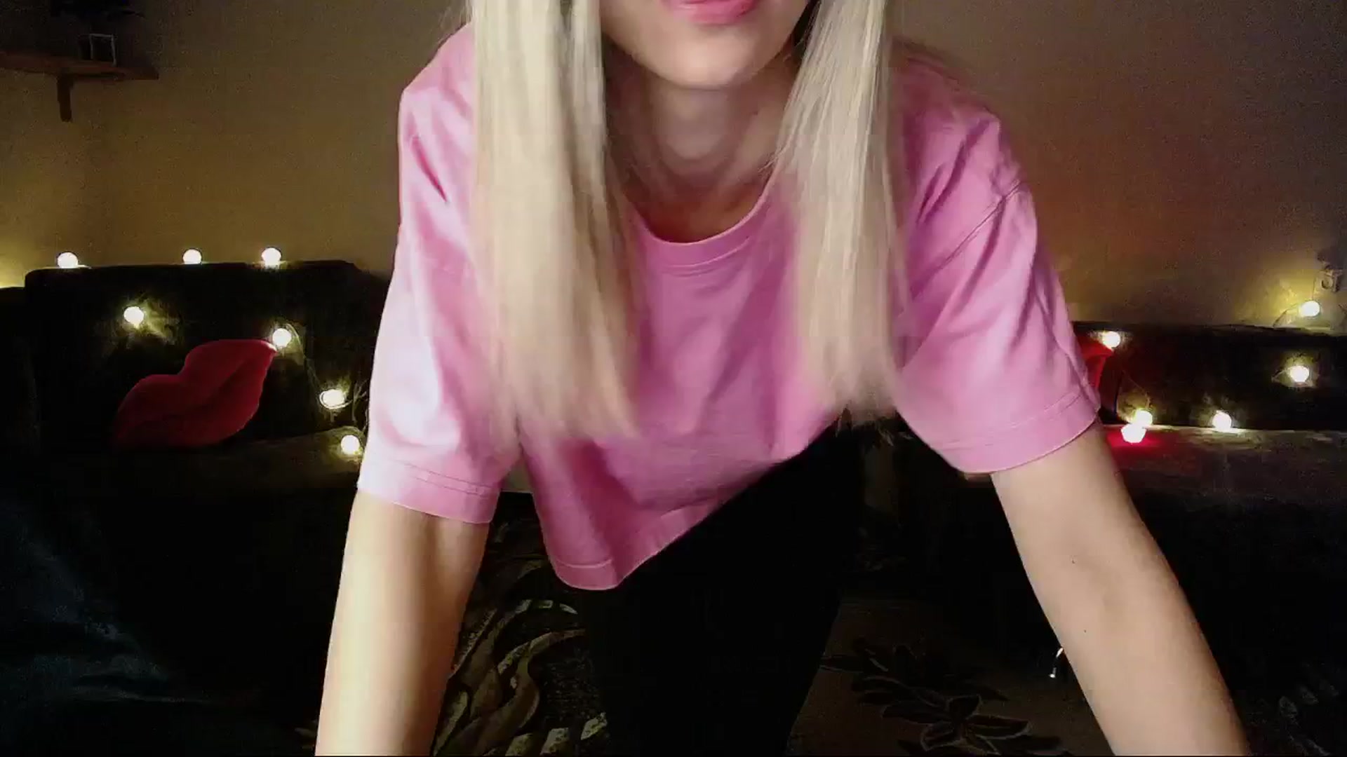 Gallery image thumbnail from Sunshine_alis's myfreecams stream on, 01/14/2025, 15:21 image 17 of 20