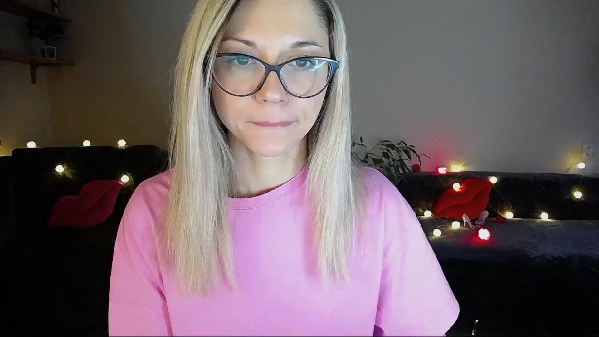 Gallery image thumbnail from Sunshine_alis's myfreecams stream on, 01/14/2025, 15:21 image 5 of 20