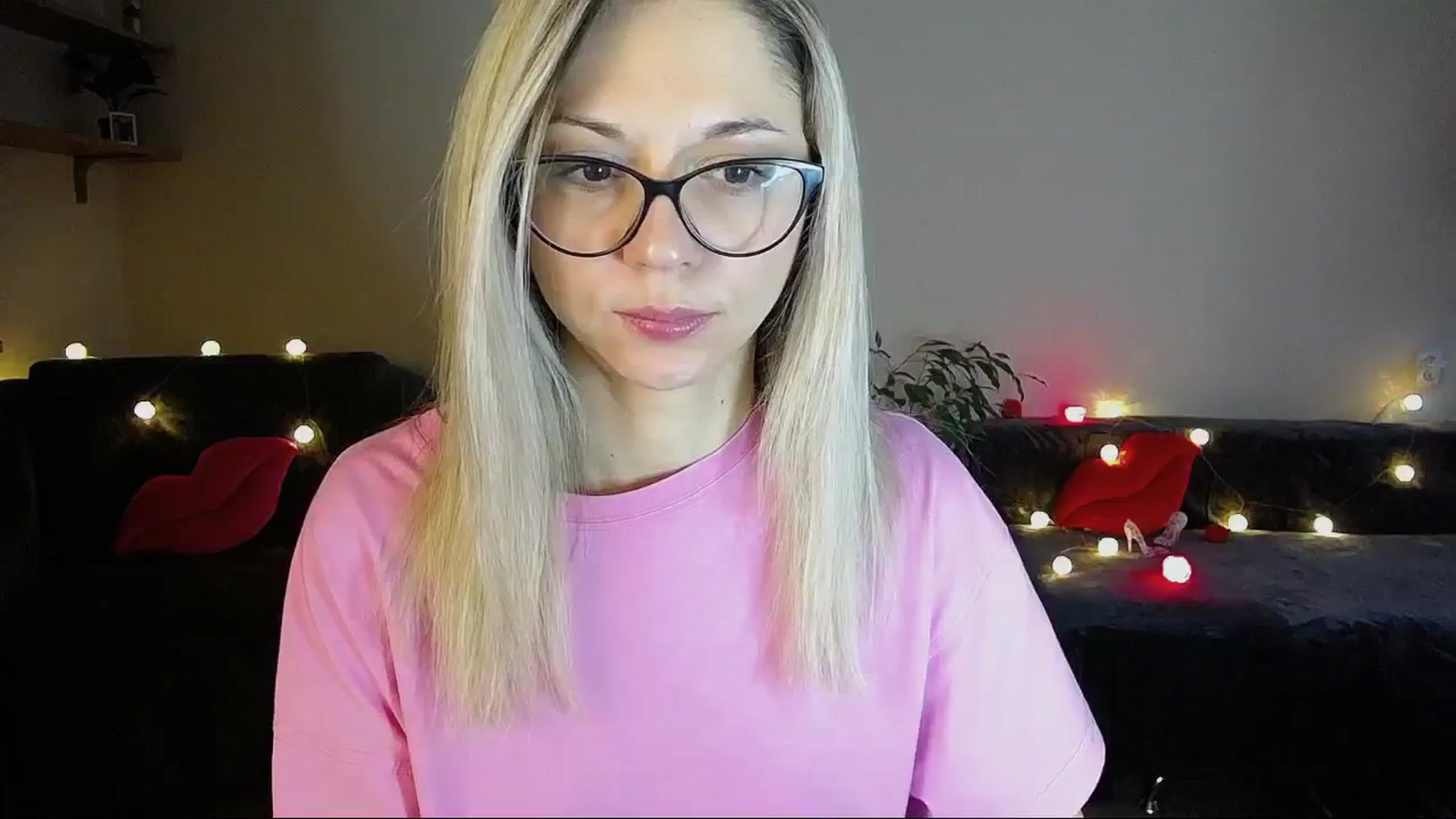 Gallery image thumbnail from Sunshine_alis's myfreecams stream on, 01/14/2025, 15:21 image 6 of 20