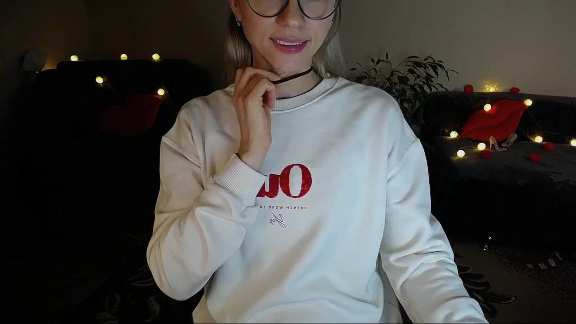 Gallery image thumbnail from Sunshine_alis's myfreecams stream on, 01/18/2025, 20:31 image 7 of 20