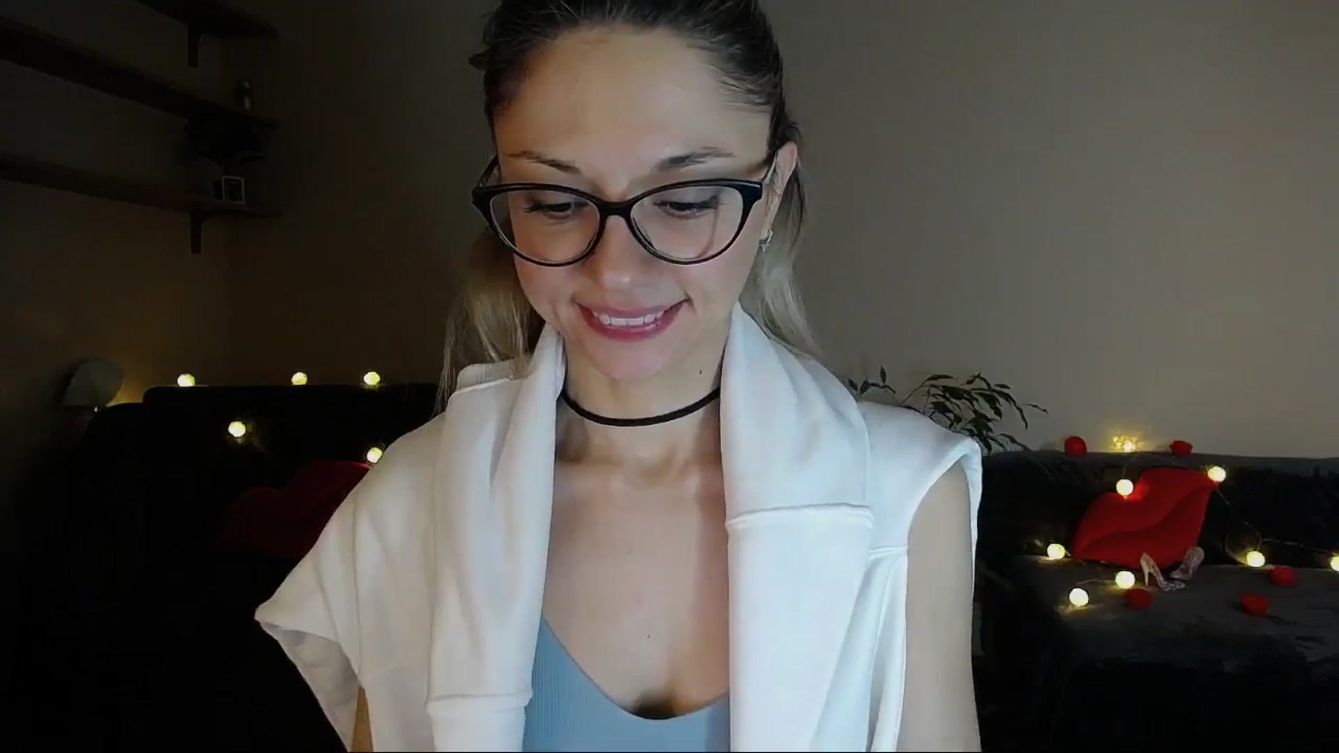 Gallery image thumbnail from Sunshine_alis's myfreecams stream on, 01/18/2025, 20:31 image 8 of 20