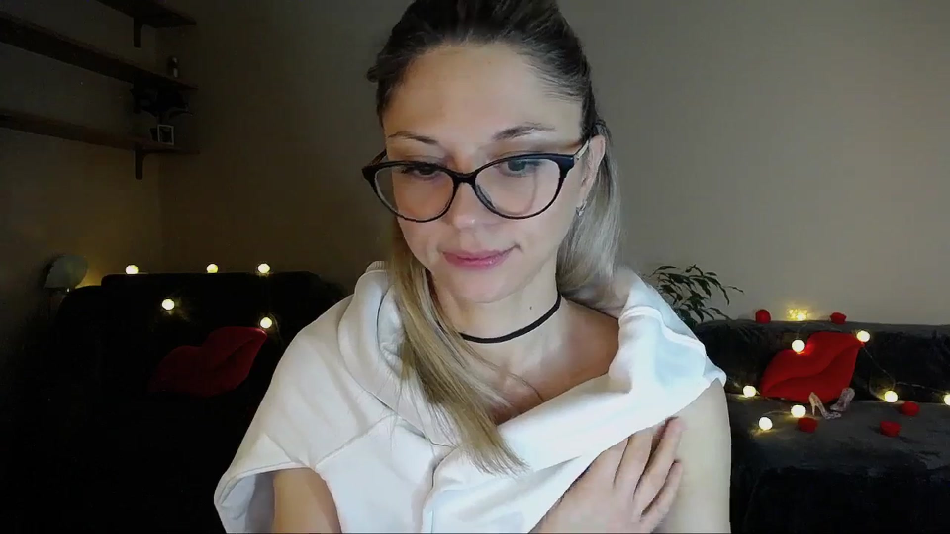 Gallery image thumbnail from Sunshine_alis's myfreecams stream on, 01/18/2025, 20:31 image 12 of 20