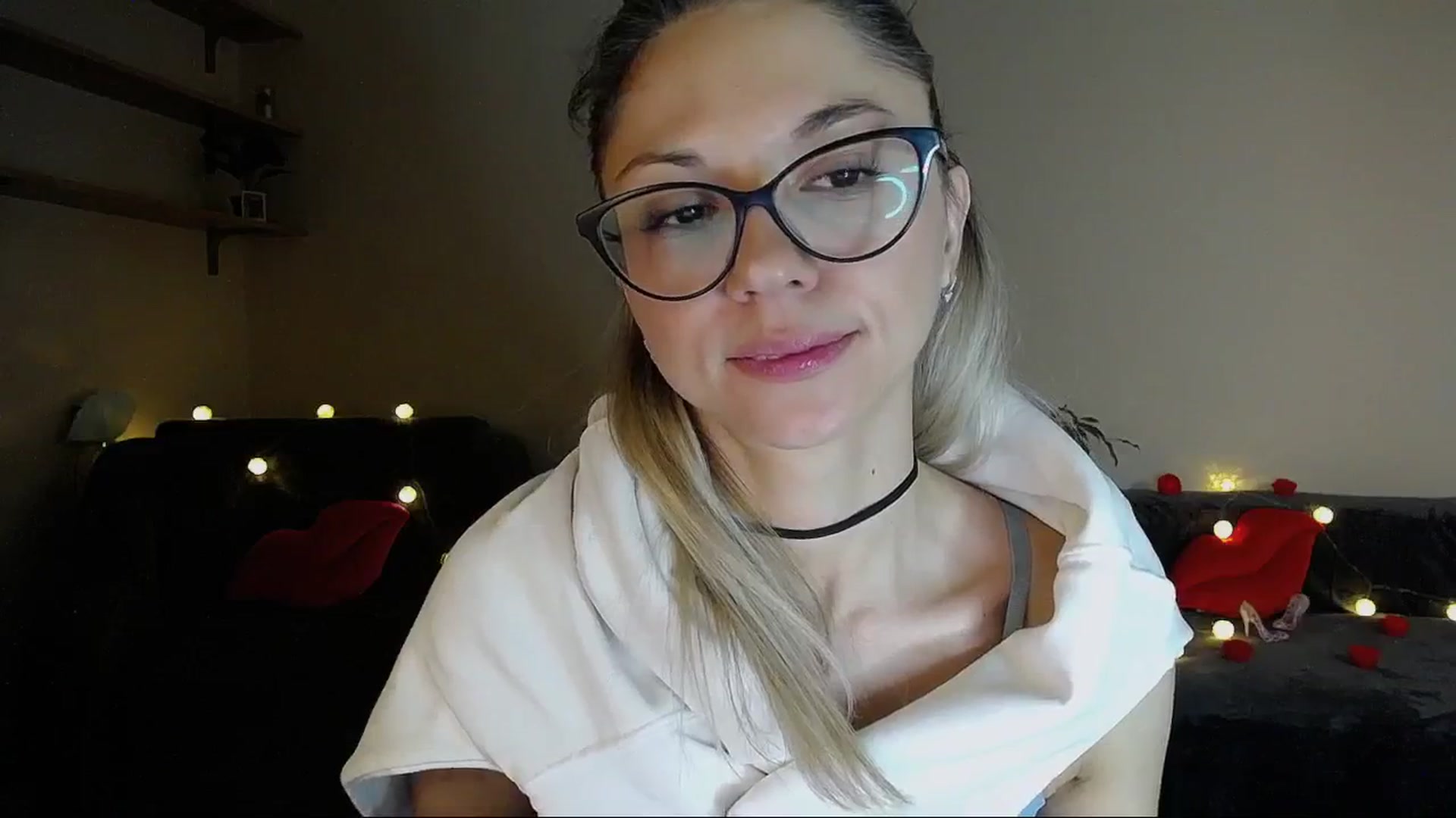 Gallery image thumbnail from Sunshine_alis's myfreecams stream on, 01/18/2025, 20:31 image 11 of 20