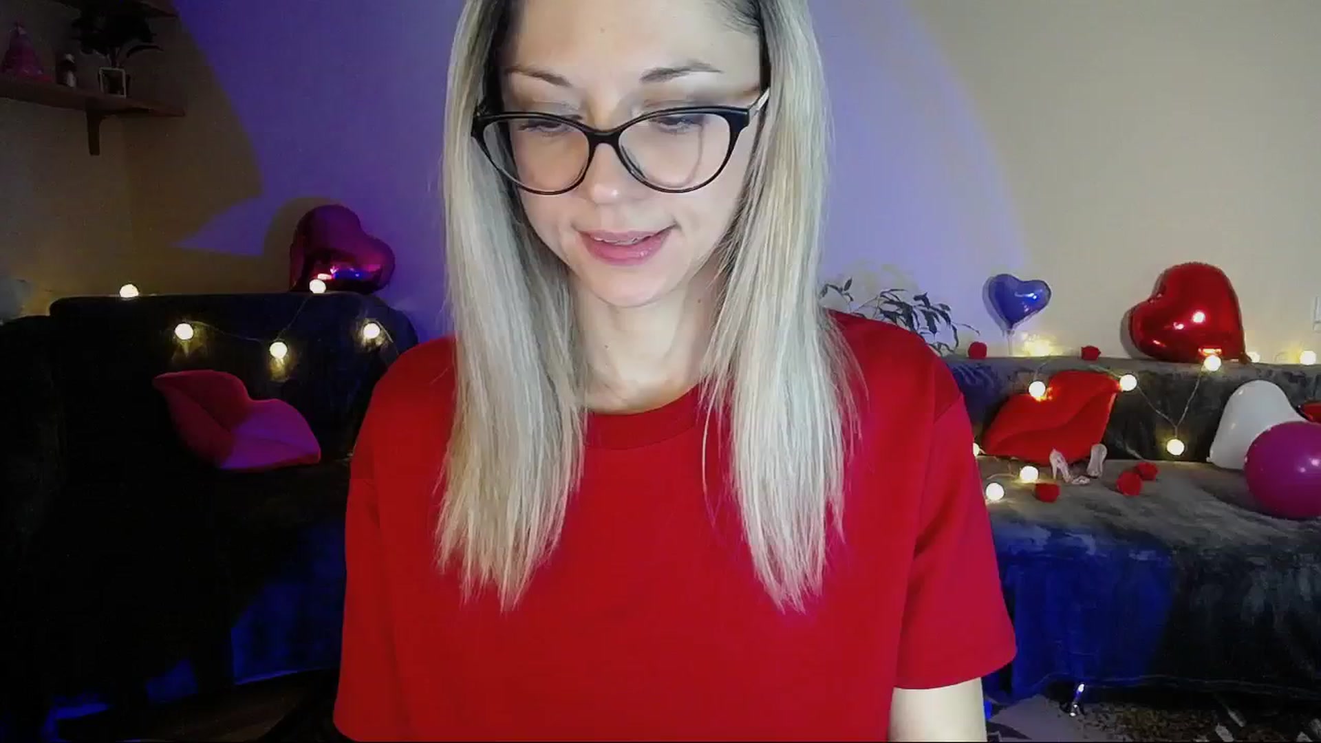 Gallery image thumbnail from Sunshine_alis's myfreecams stream on, 02/18/2025, 19:43 image 7 of 20