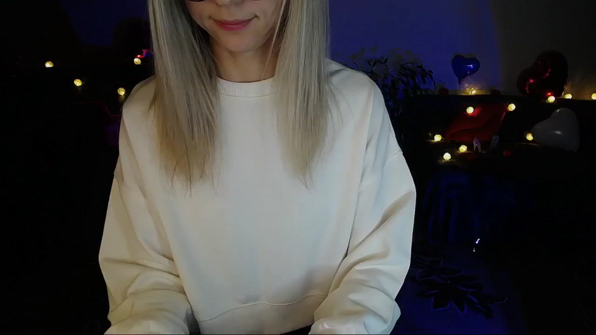Gallery image thumbnail from Sunshine_alis's myfreecams stream on, 02/19/2025, 16:20 image 20 of 20