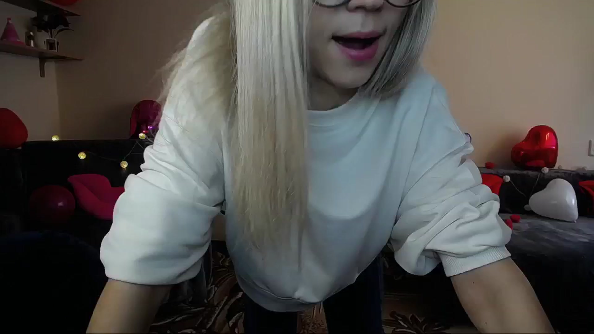 Gallery image thumbnail from Sunshine_alis's myfreecams stream on, 02/19/2025, 16:20 image 1 of 20
