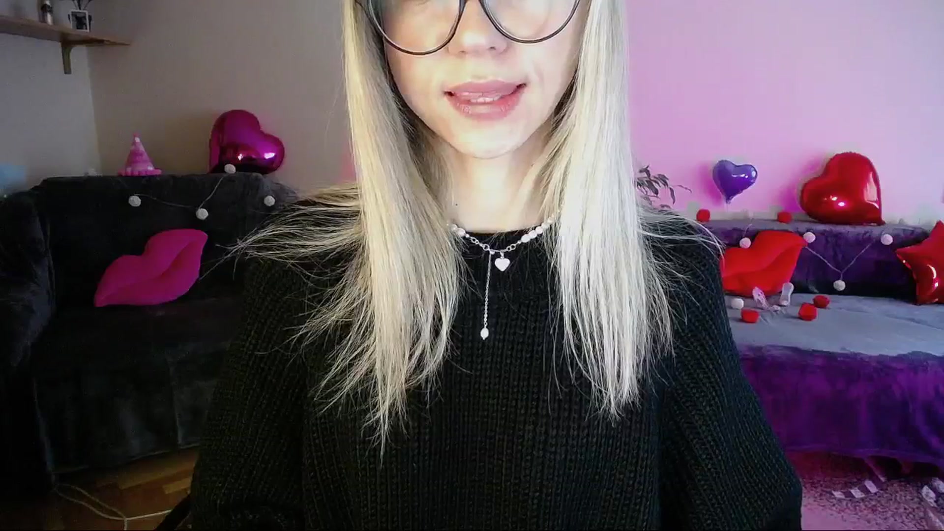 Gallery image thumbnail from Sunshine_alis's myfreecams stream on, 02/28/2025, 15:30 image 6 of 20
