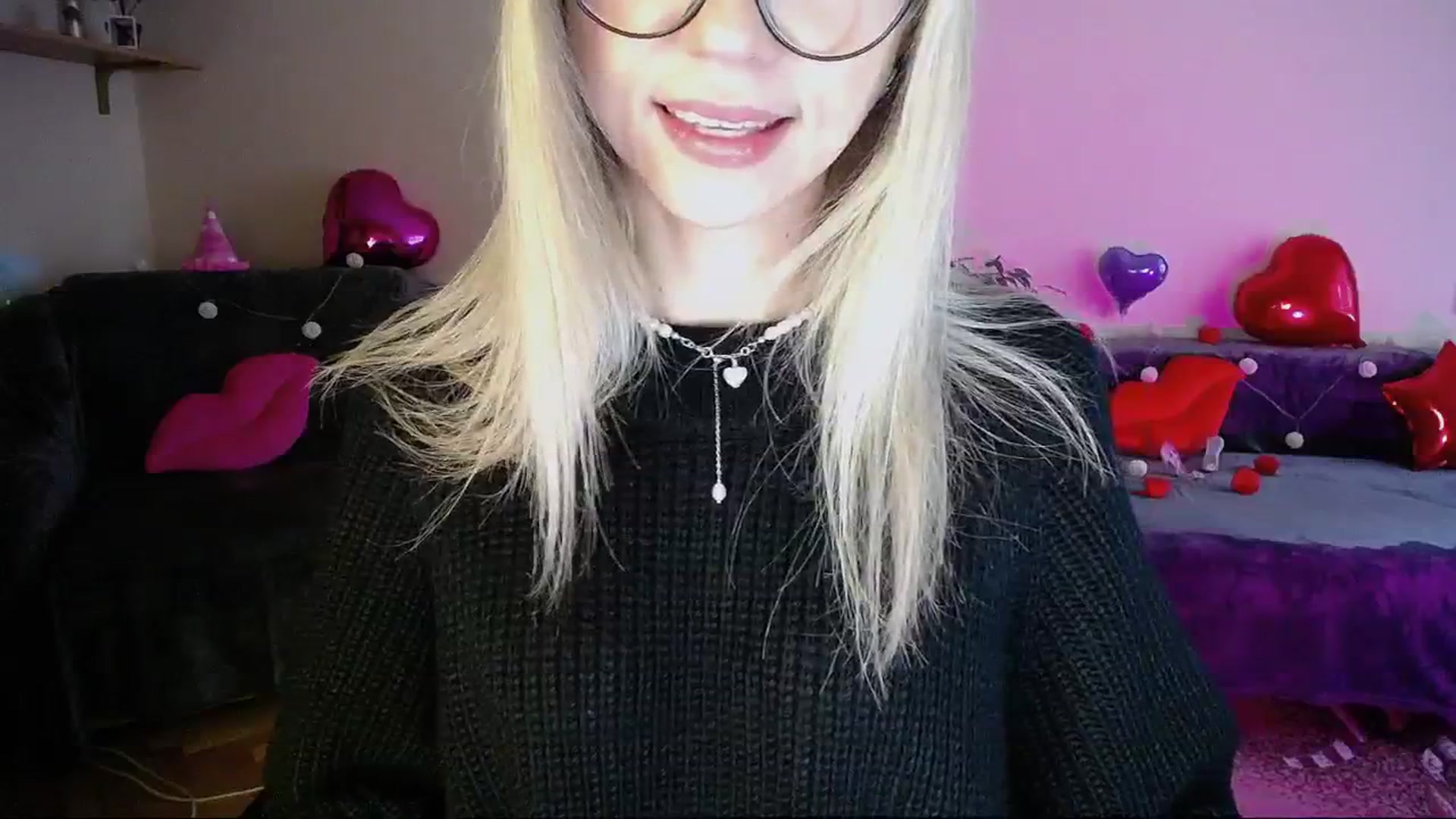 Gallery image thumbnail from Sunshine_alis's myfreecams stream on, 02/28/2025, 15:30 image 3 of 20
