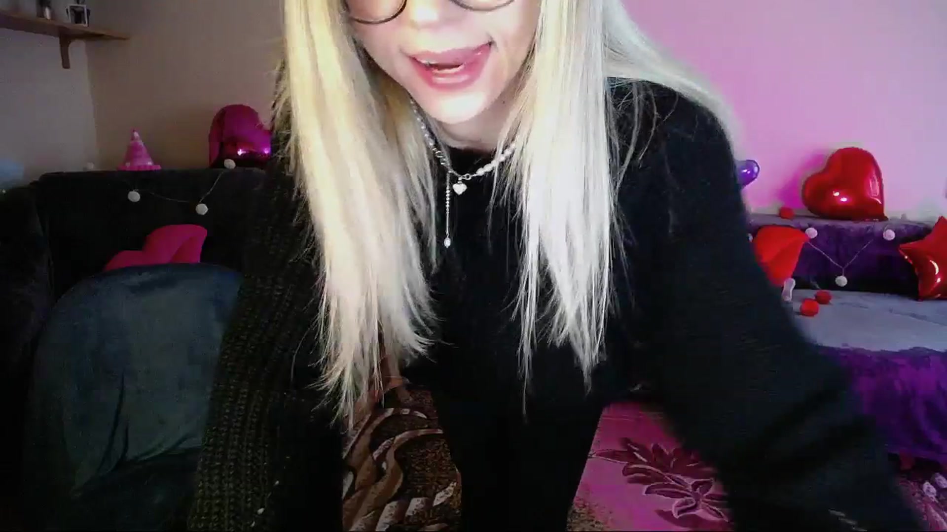 Gallery image thumbnail from Sunshine_alis's myfreecams stream on, 02/28/2025, 15:30 image 10 of 20