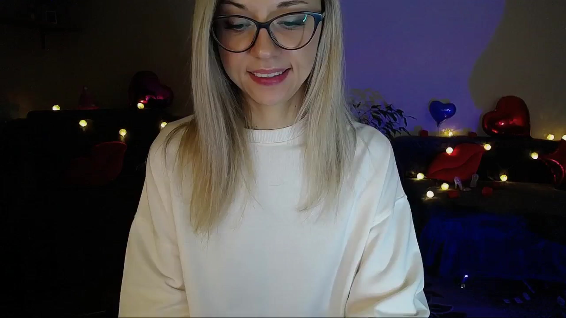 Gallery image thumbnail from Sunshine_alis's myfreecams stream on, 03/03/2025, 18:09 image 8 of 20