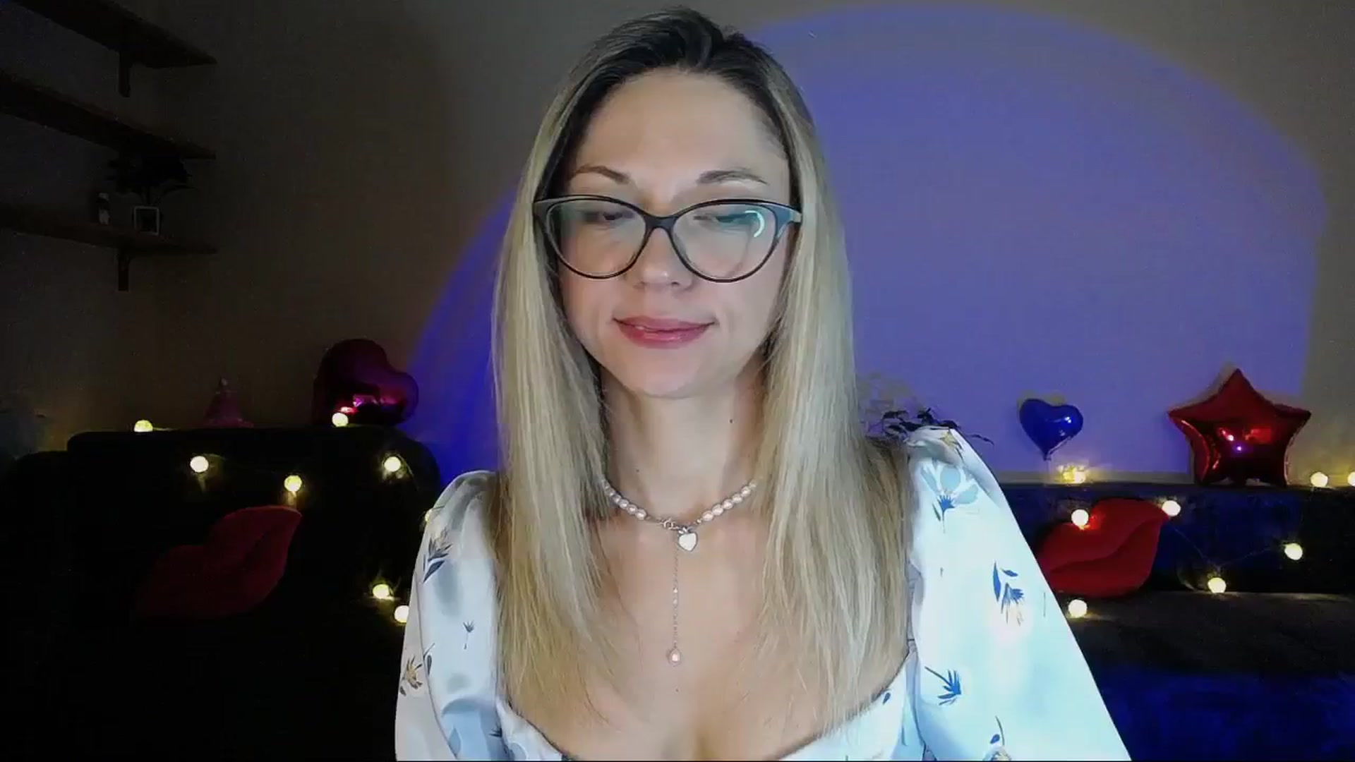 Gallery image thumbnail from Sunshine_alis's myfreecams stream on, 03/08/2025, 20:35 image 7 of 20
