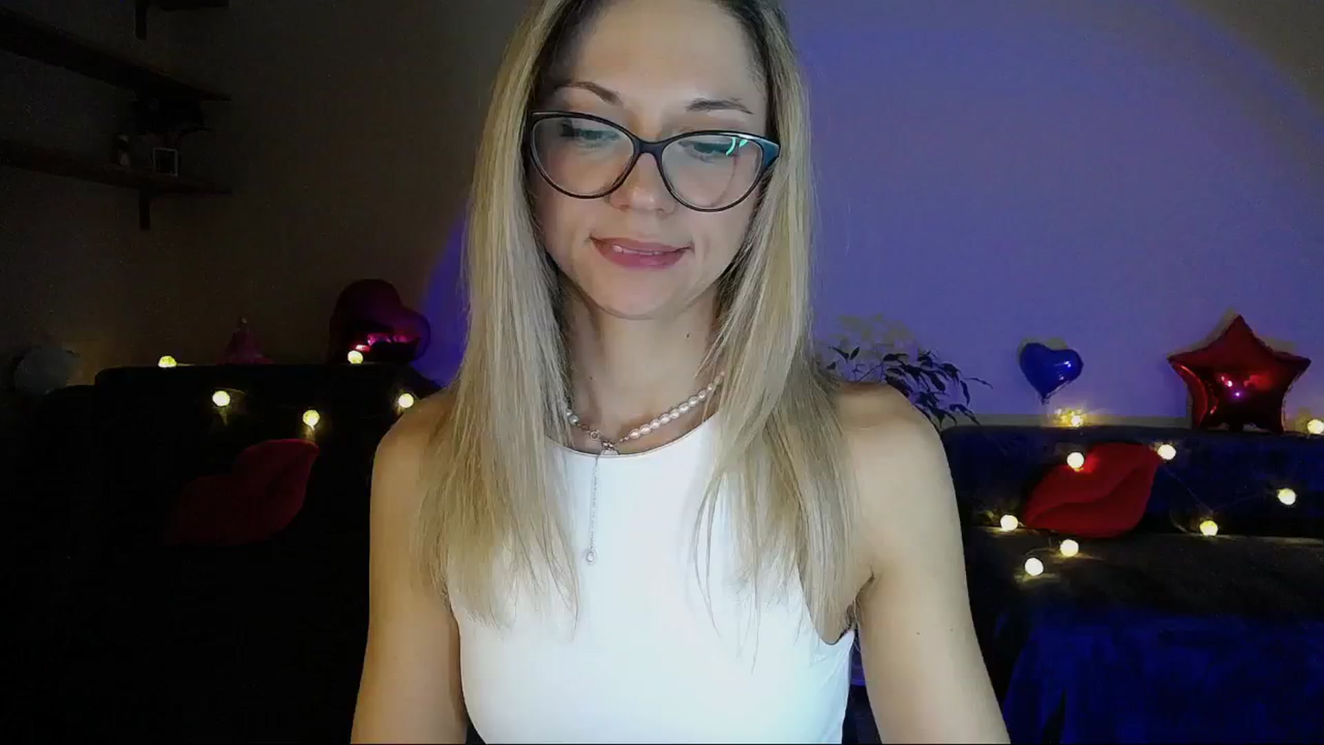 Gallery image thumbnail from Sunshine_alis's myfreecams stream on, 03/08/2025, 20:35 image 20 of 20