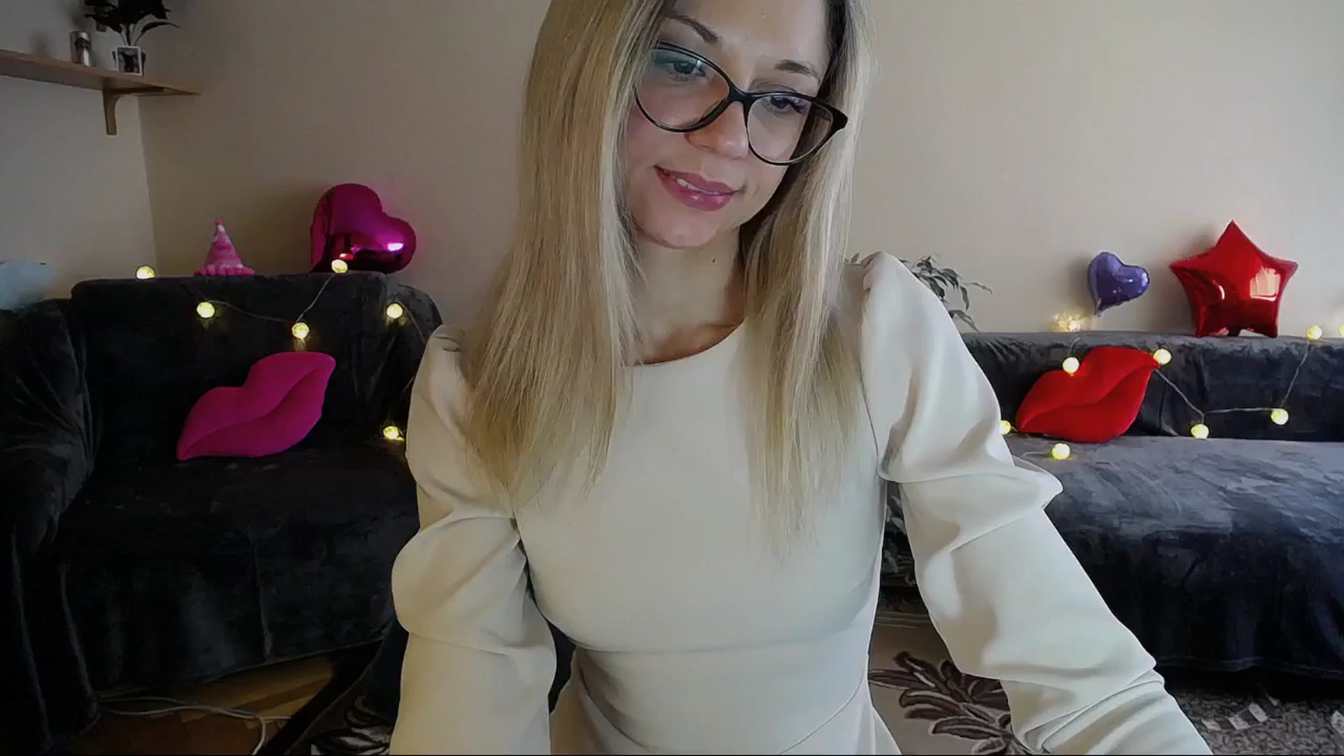 Gallery image thumbnail from Sunshine_alis's myfreecams stream on, 03/11/2025, 14:43 image 3 of 20