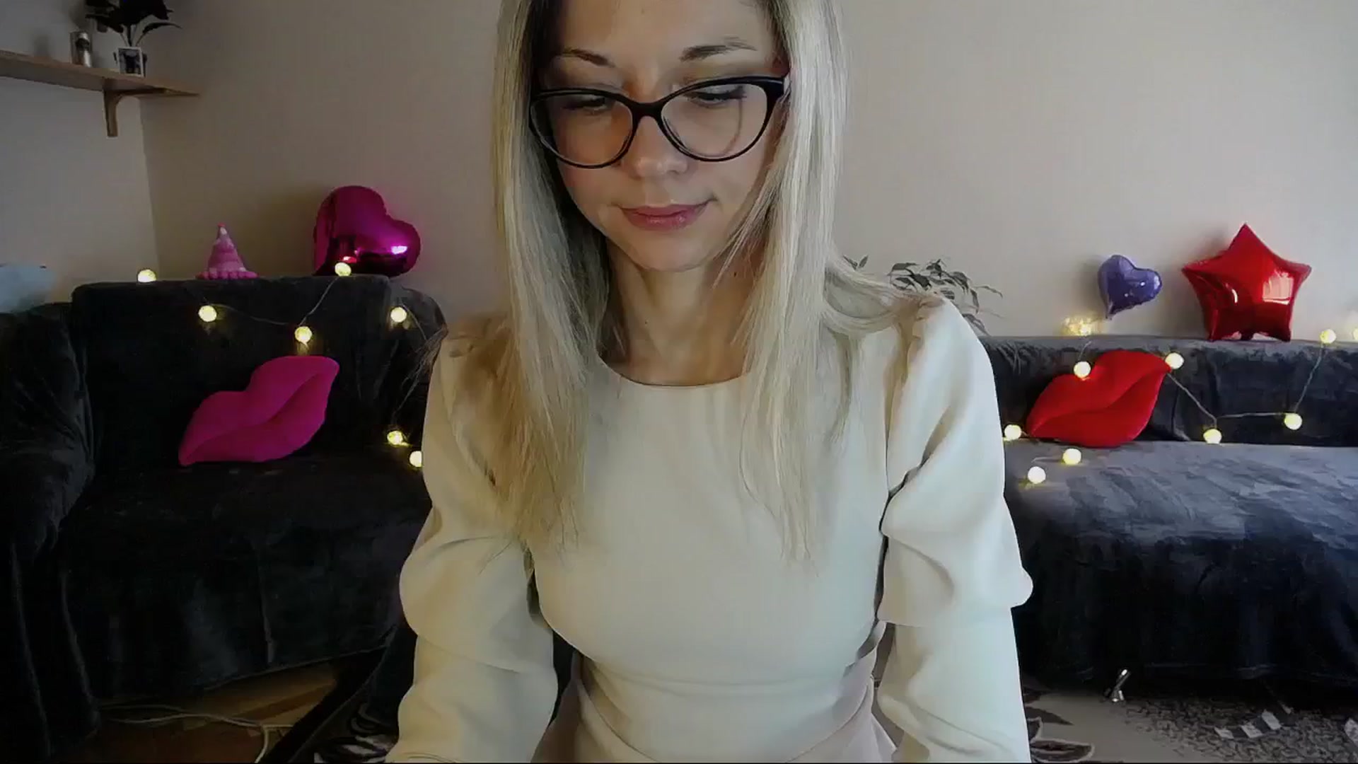 Gallery image thumbnail from Sunshine_alis's myfreecams stream on, 03/11/2025, 14:43 image 7 of 20