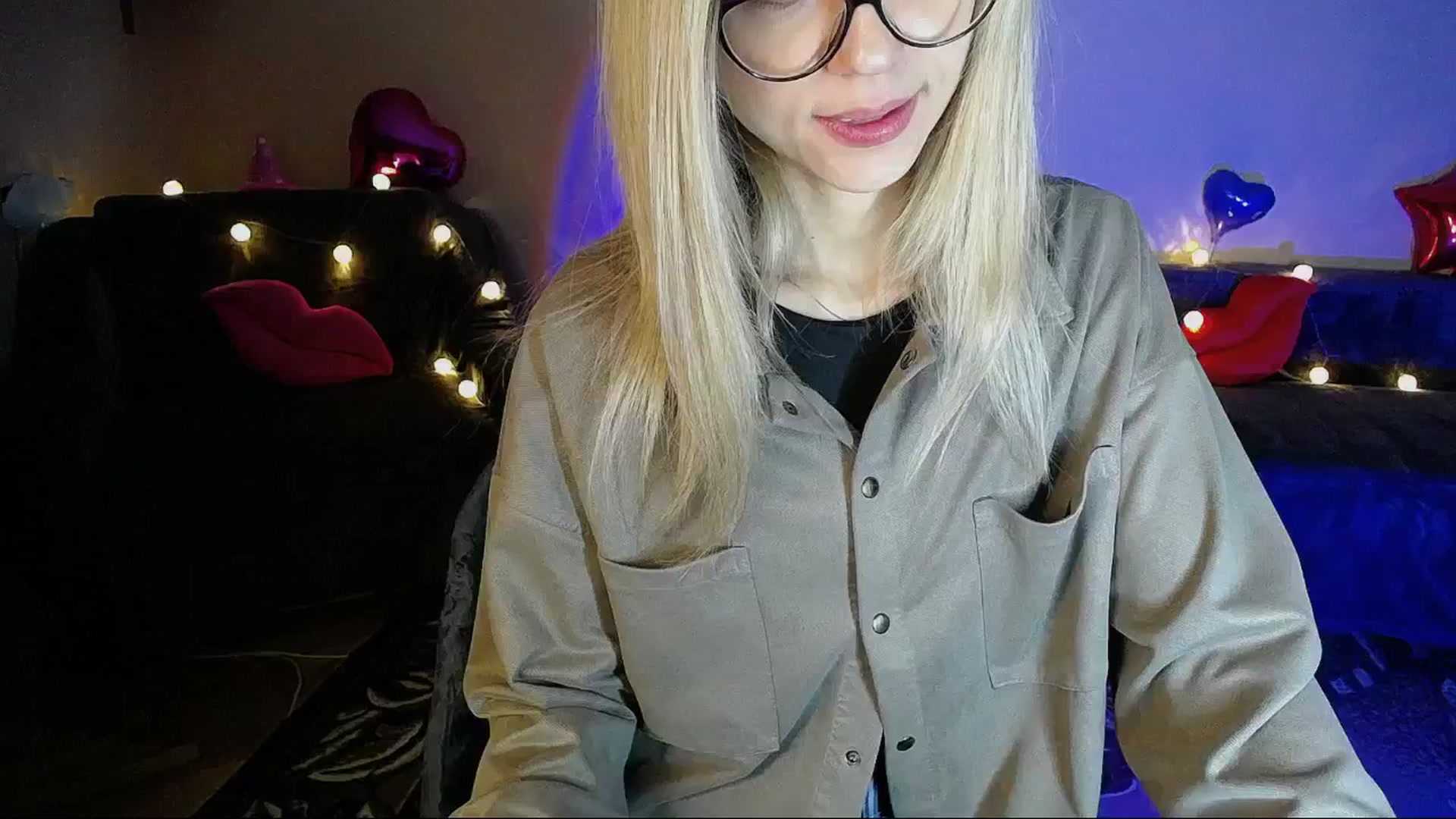 Gallery image thumbnail from Sunshine_alis's myfreecams stream on, 03/25/2025, 18:09 image 9 of 20