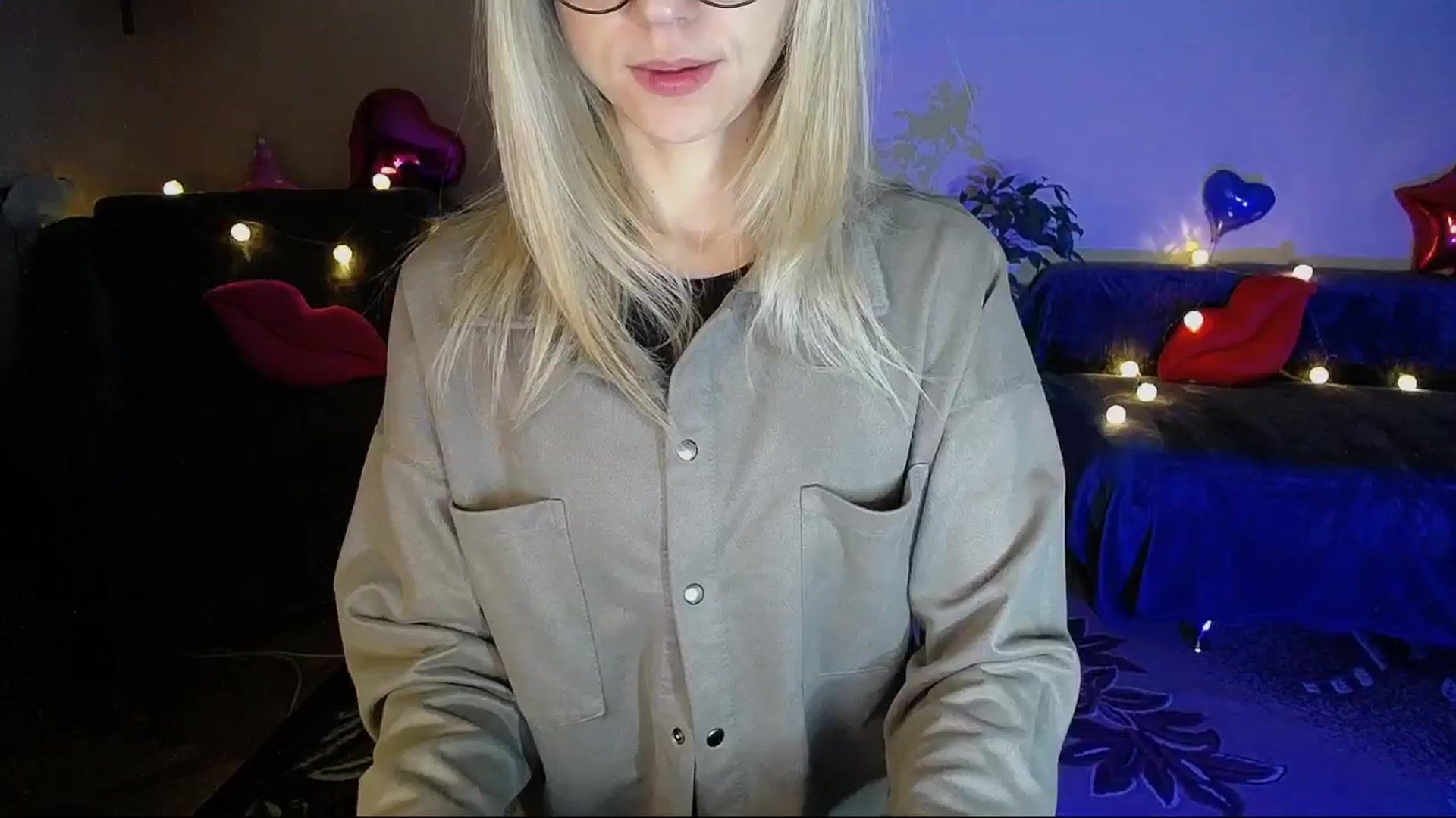 Gallery image thumbnail from Sunshine_alis's myfreecams stream on, 03/25/2025, 18:09 image 6 of 20