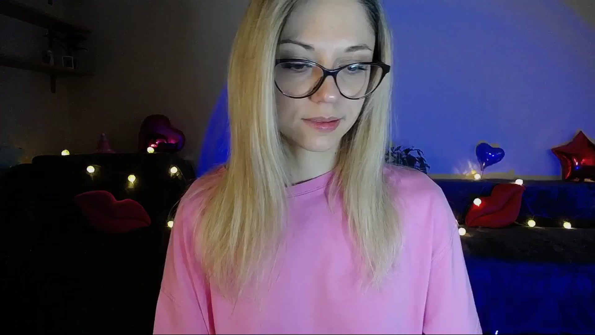 Gallery image thumbnail from Sunshine_alis's myfreecams stream on, 03/28/2025, 17:52 image 4 of 20