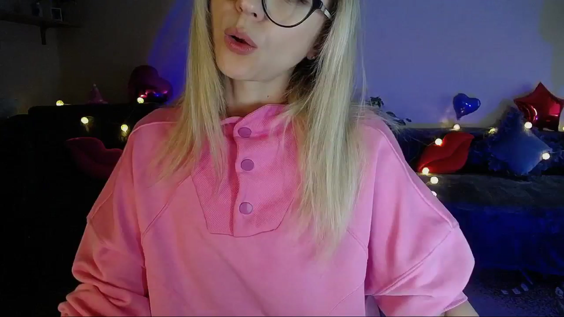 Gallery image thumbnail from Sunshine_alis's myfreecams stream on, 04/01/2025, 15:09 image 18 of 20
