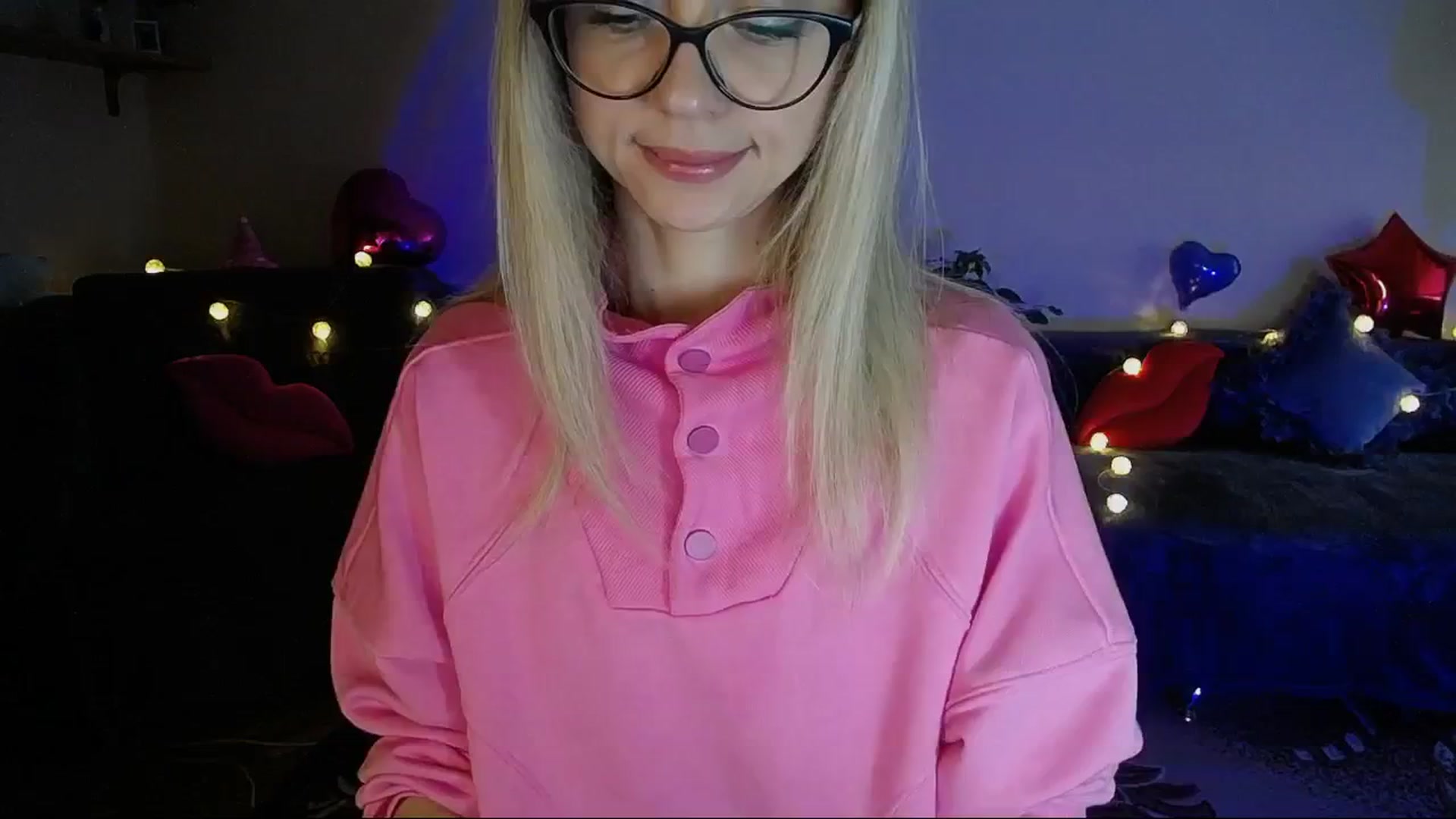 Gallery image thumbnail from Sunshine_alis's myfreecams stream on, 04/01/2025, 15:09 image 17 of 20