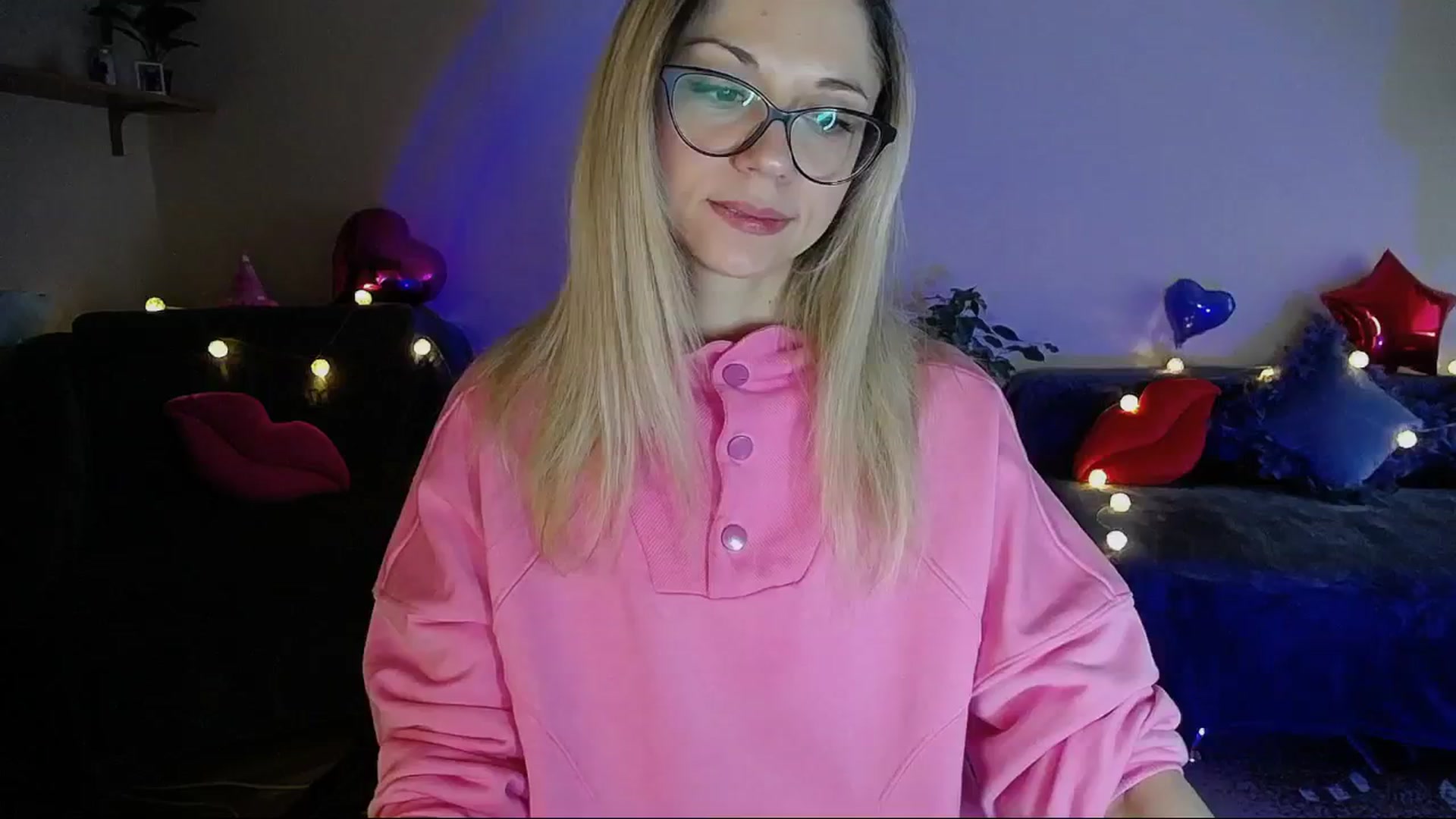 Gallery image thumbnail from Sunshine_alis's myfreecams stream on, 04/01/2025, 15:09 image 2 of 20