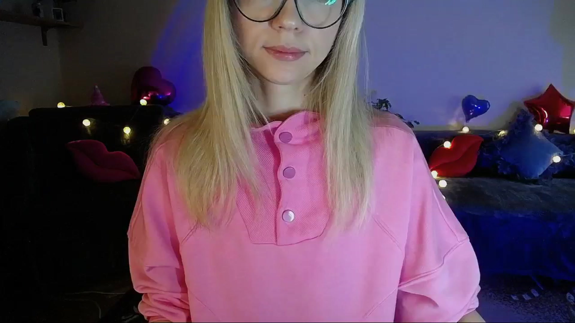Gallery image thumbnail from Sunshine_alis's myfreecams stream on, 04/01/2025, 15:09 image 8 of 20